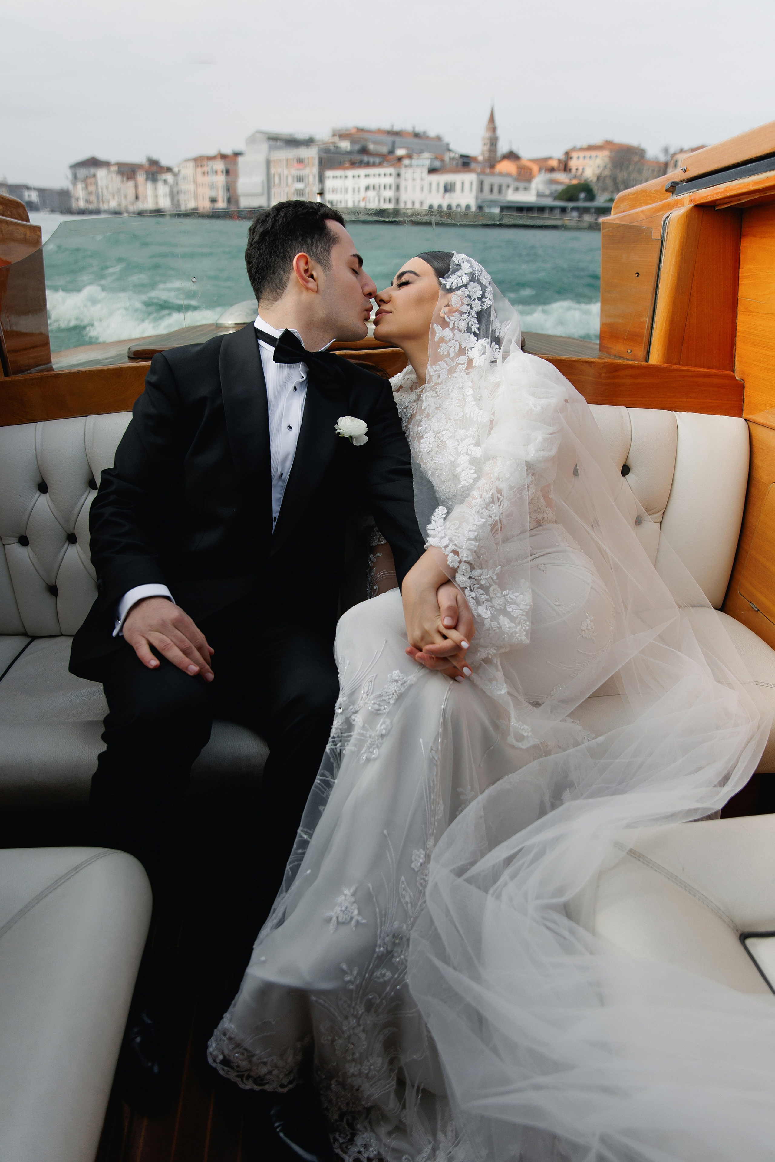 Wedding Photographer Rome Tuscany Como Sicily Puglia Amalfy Italy- Oksana Savenchuk