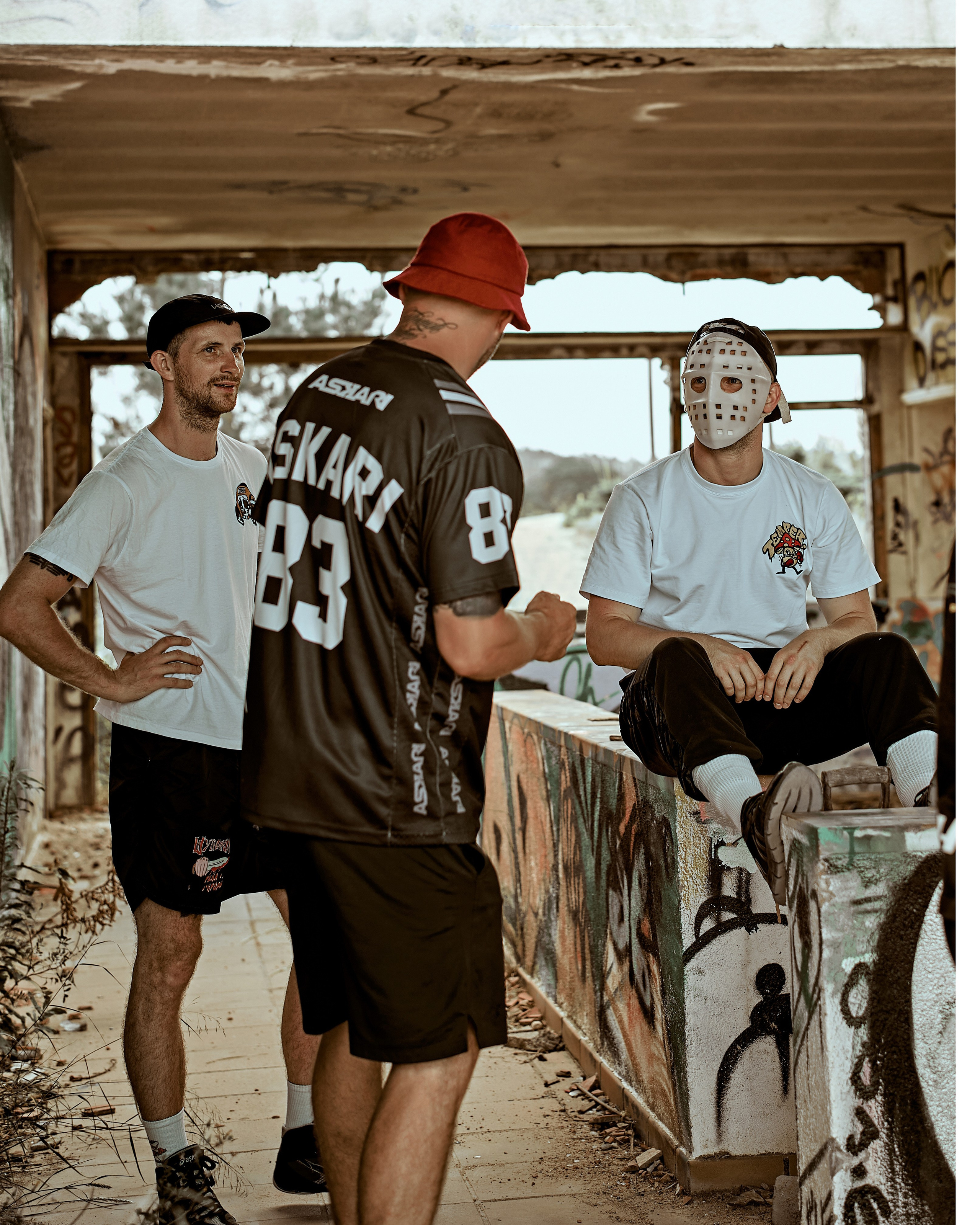 Уличные бои. Фотограф в Барселоне Жанна Захарченко