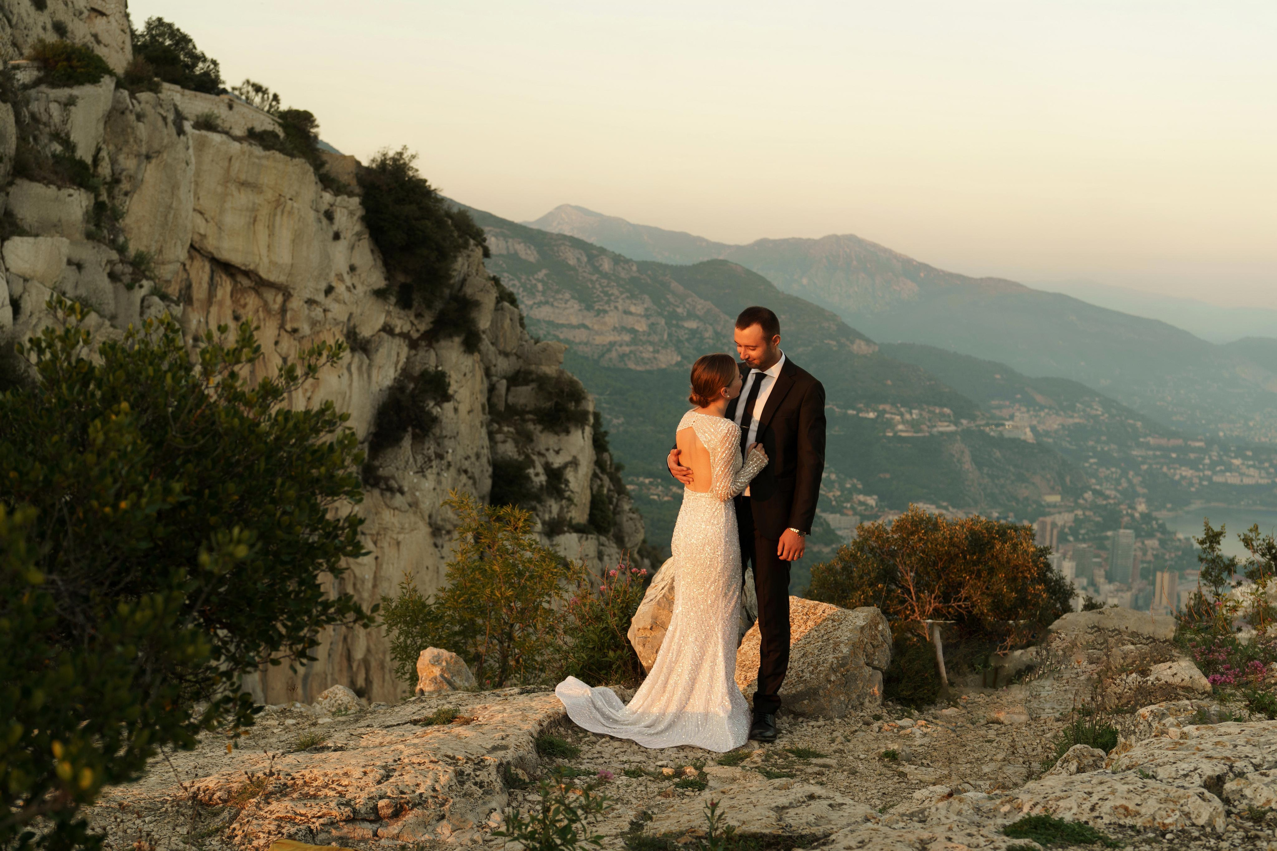 « tous les chemins mènent au mariage: séance photo des amoureux ». Photos by Vechkaeva