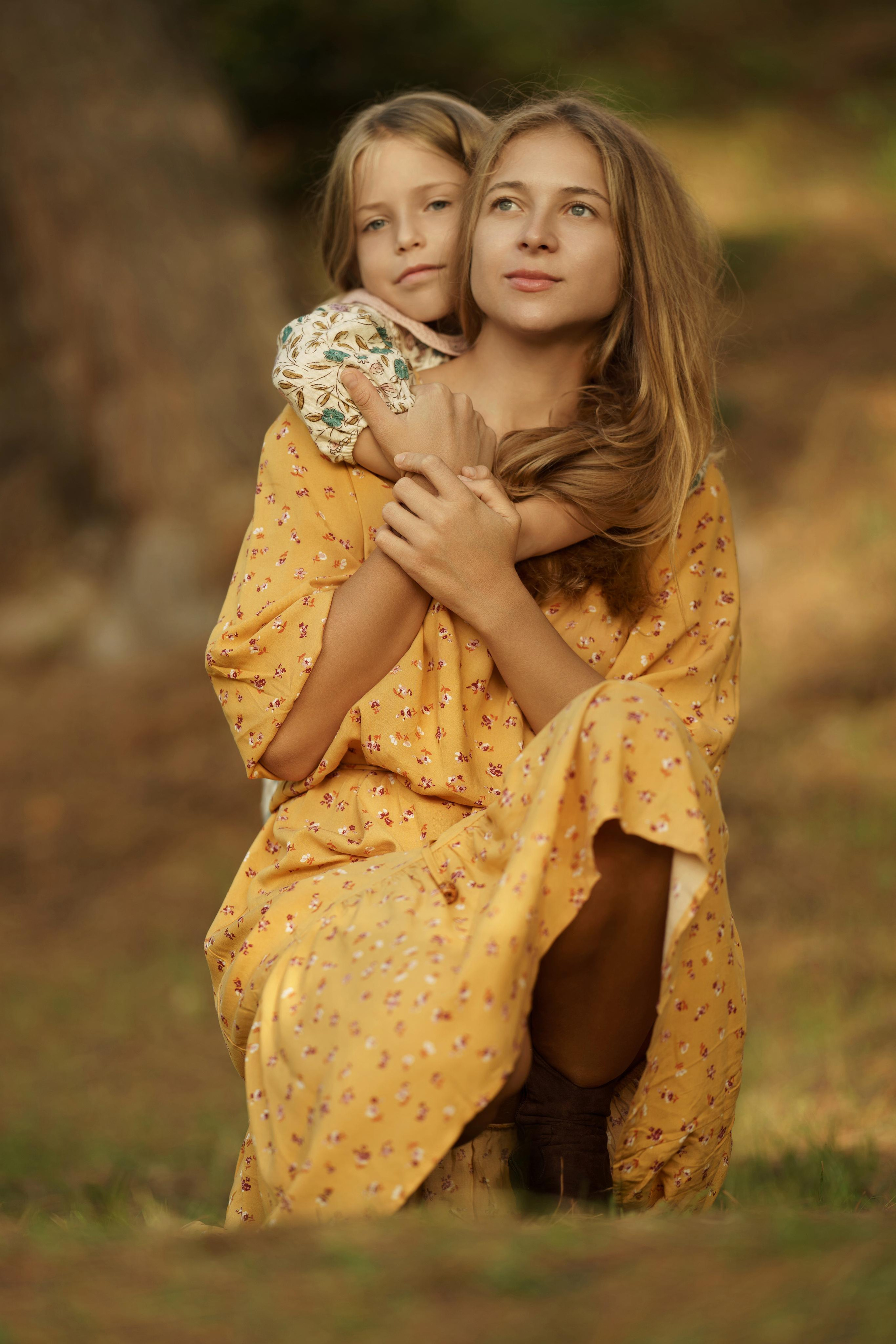 « моменты семейного счастья: фотосессия с детьми в осеннем лесу ». Главная