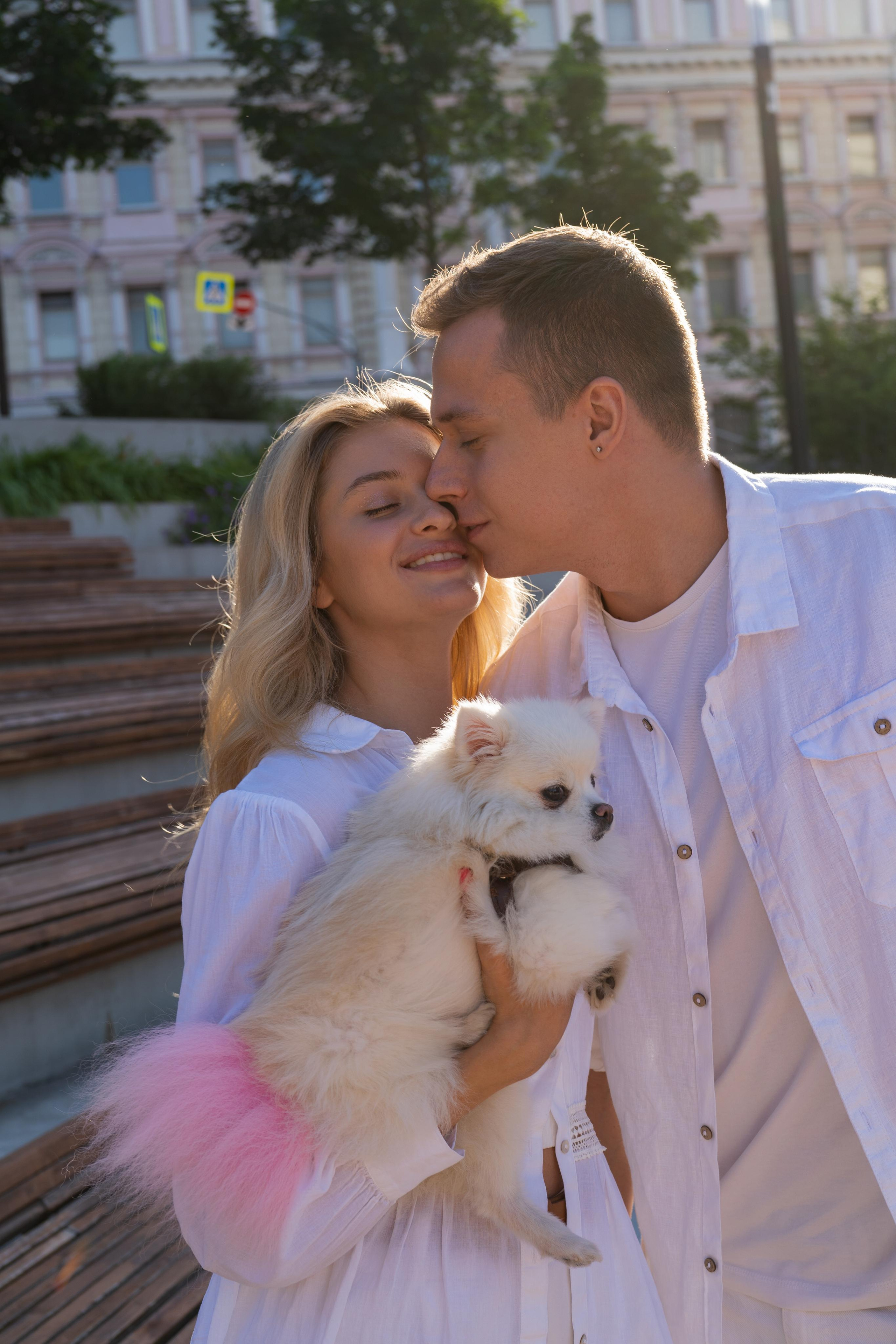 « дурачимся вдвоем: романтическая фотосессия с молодой парой ». Главная