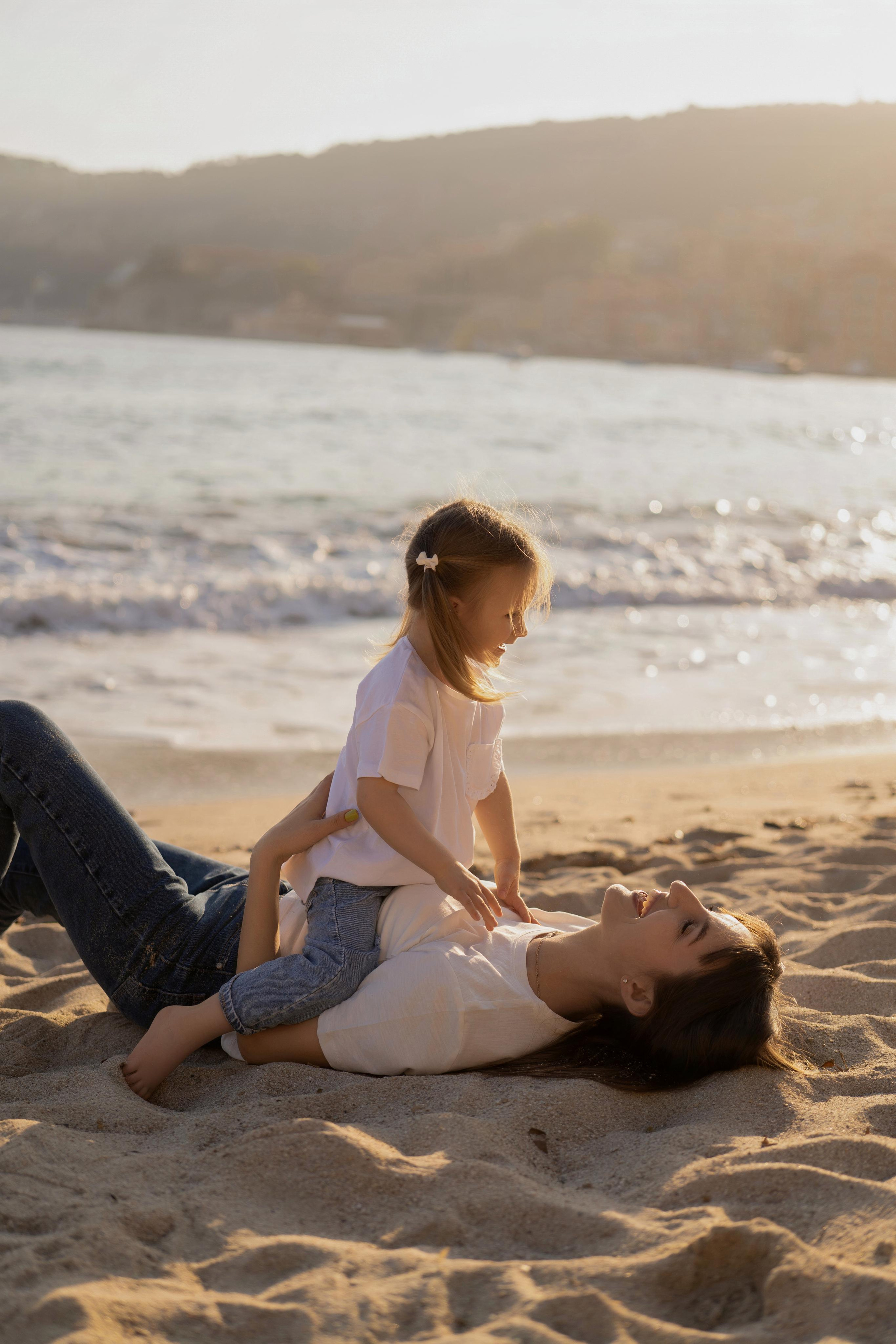 « незабываемые мгновения Анны и Софии у моря ». Главная