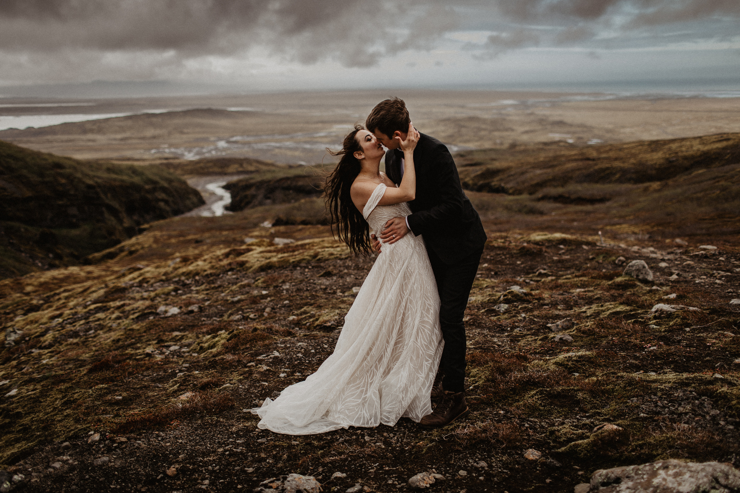 Wedding in secret canyon in Iceland. Iceland elopement photo and video | Nikolaichik Photo