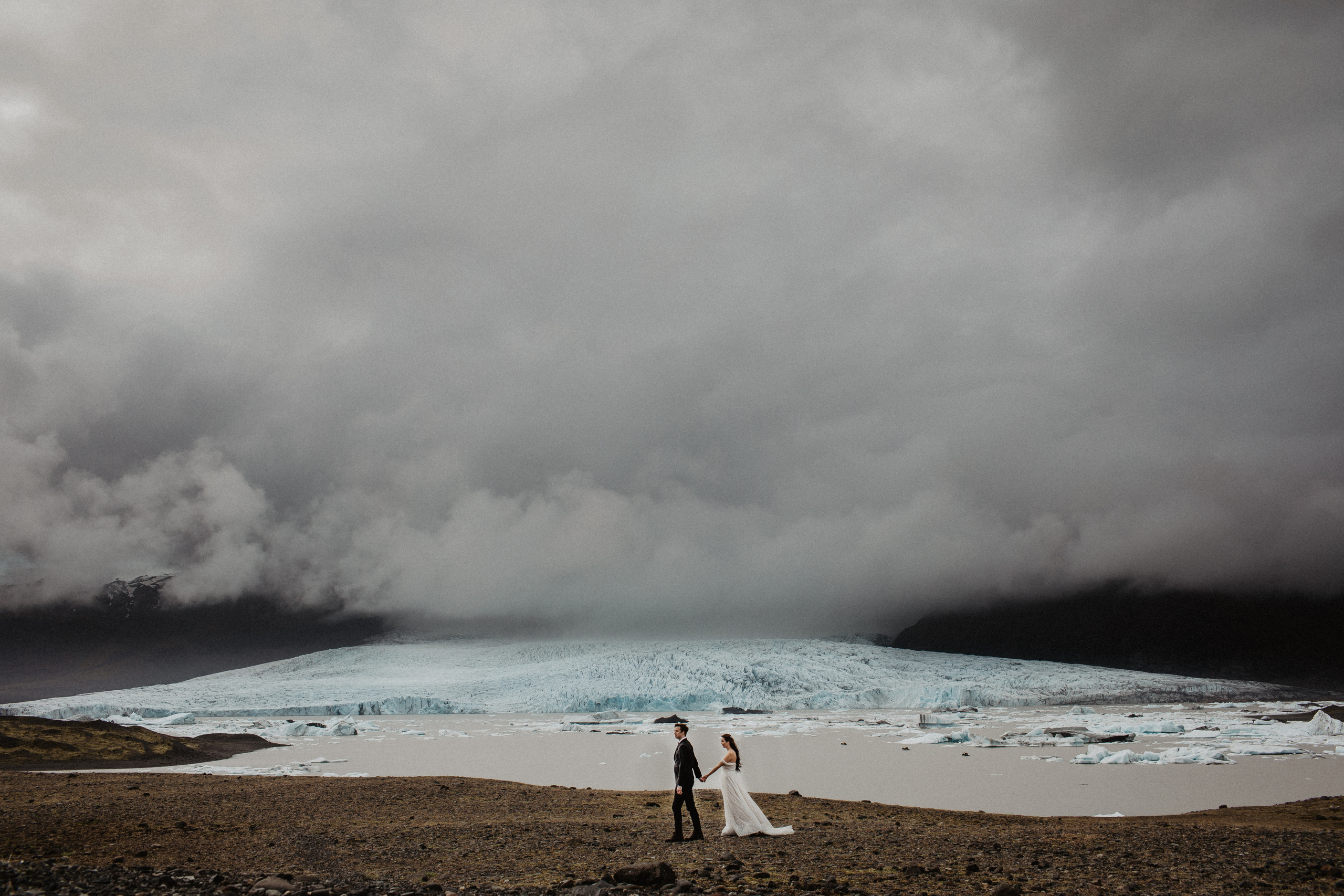 Wedding in secret canyon in Iceland. Iceland elopement photo and video | Nikolaichik Photo