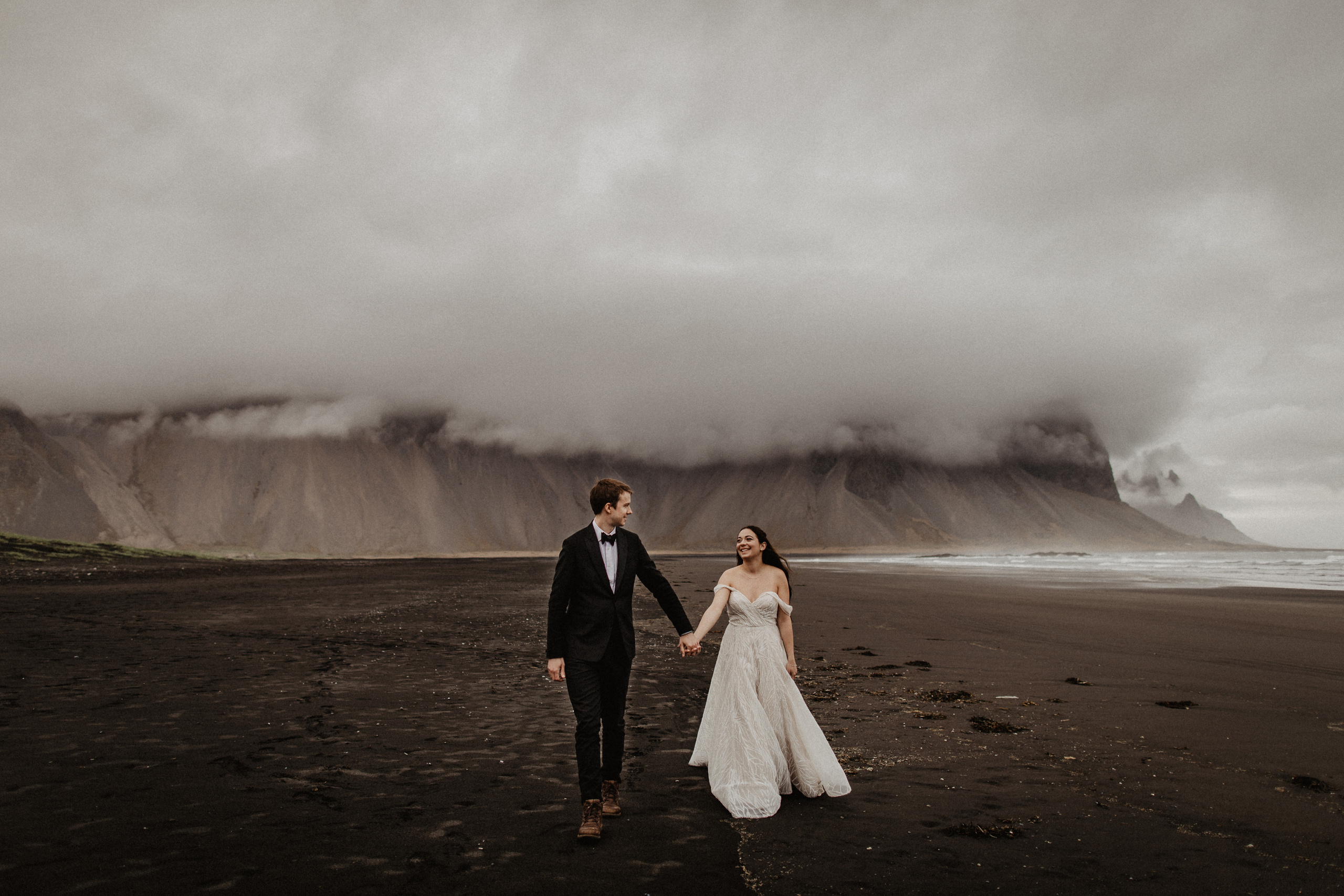 Wedding in secret canyon in Iceland. Iceland elopement photo and video | Nikolaichik Photo