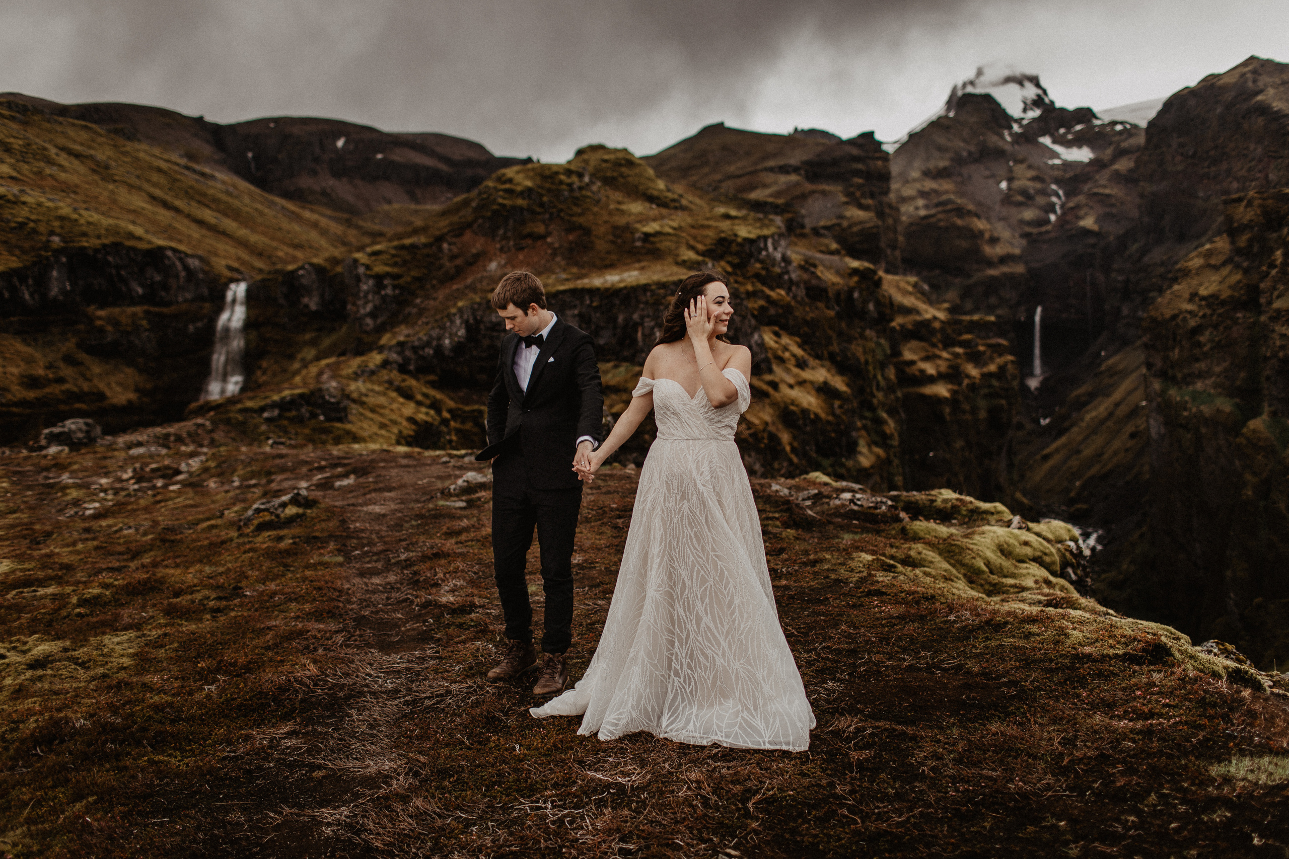 Wedding in secret canyon in Iceland. Iceland elopement photo and video | Nikolaichik Photo