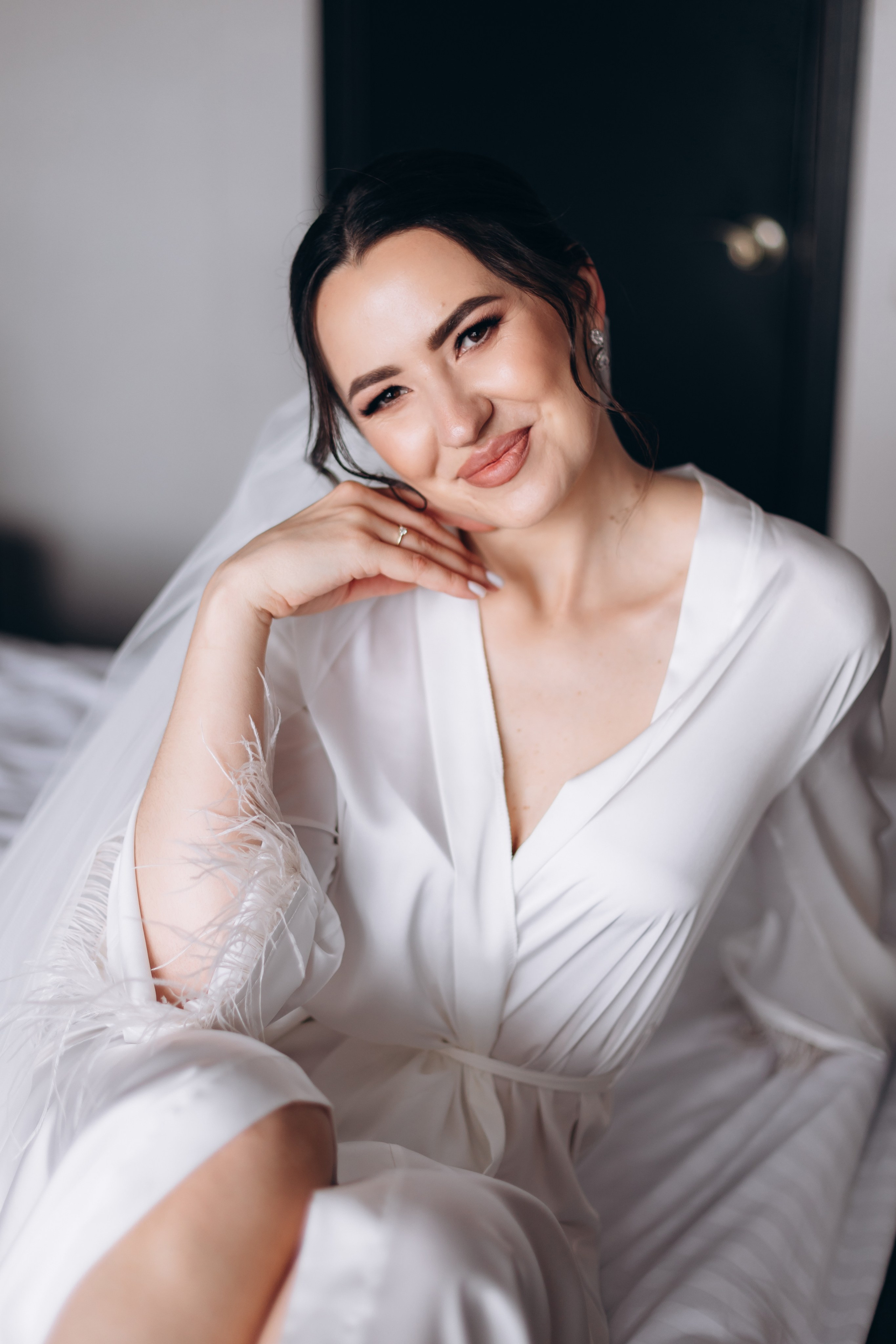 White Wedding. Wedding and Family Photograph