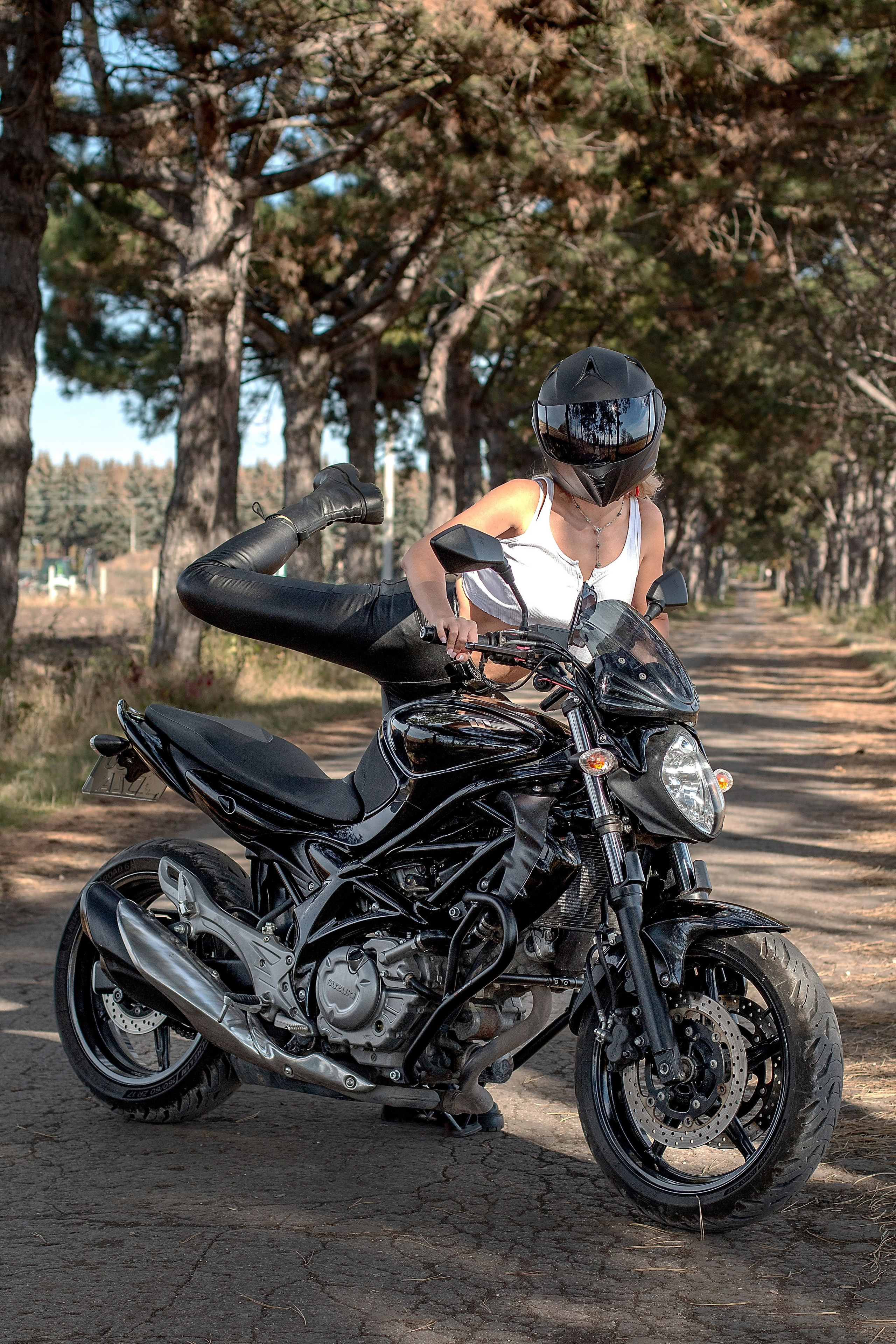 Мотоцикл. Детский и семейный фотограф в г. Бельцы