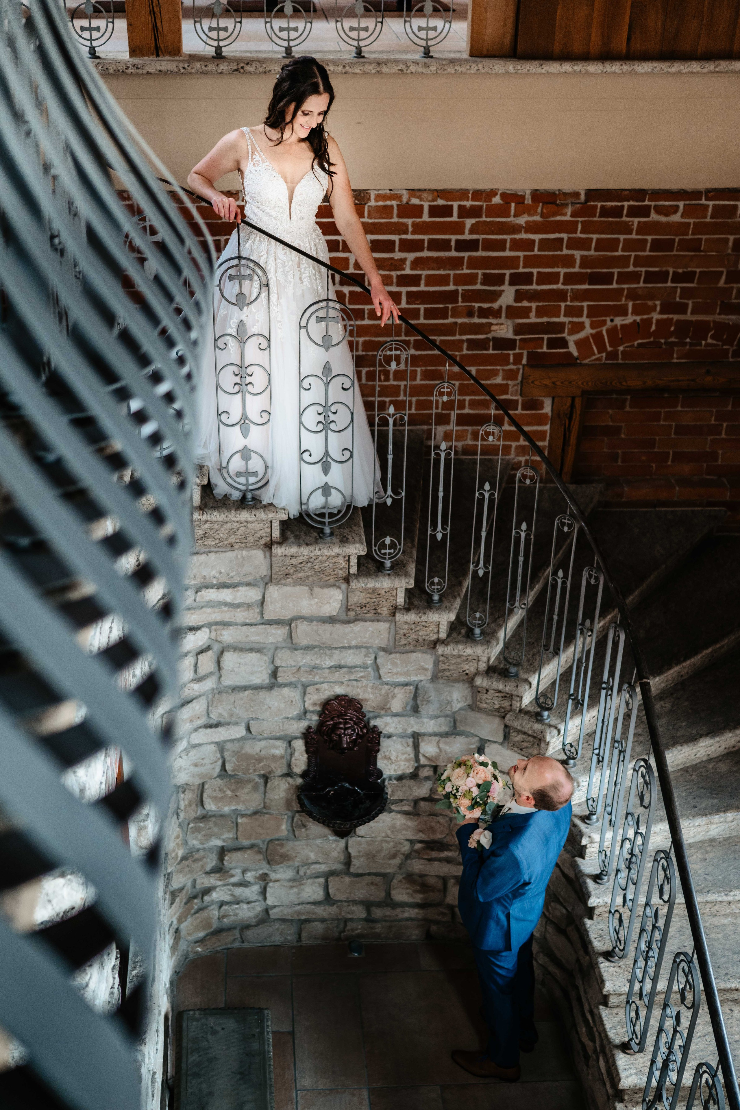 Hochzeit von Karoline & Martin im Hofgut Domäne Hechingen | GentleFrame Hochzeitsfotografie. Authentische, emotionale, zeitlose Hochzeitsfotografie aus Albstadt