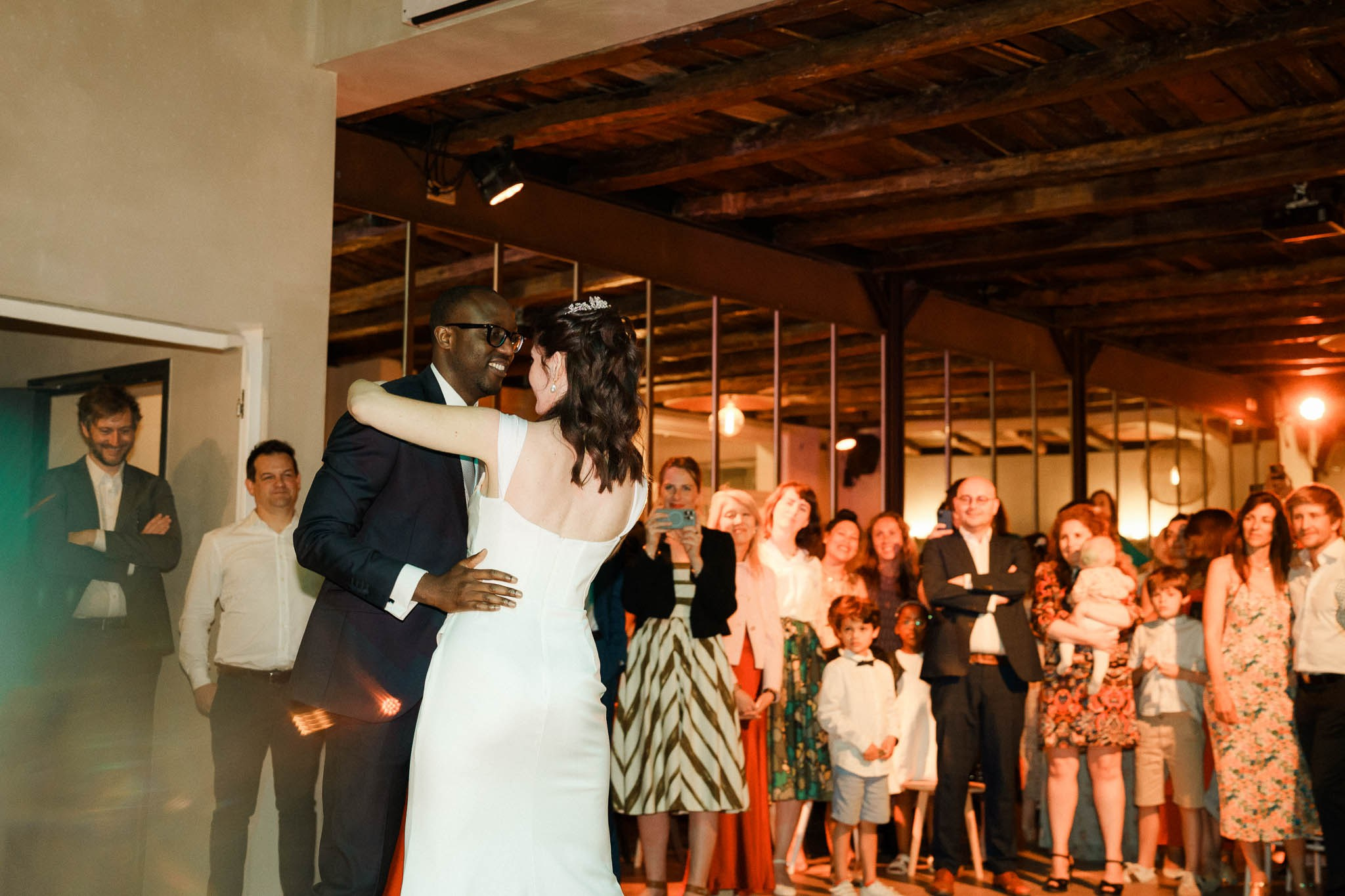 K& F, destination wedding photographer in L’Orangerie de l’Orée du Bois, France