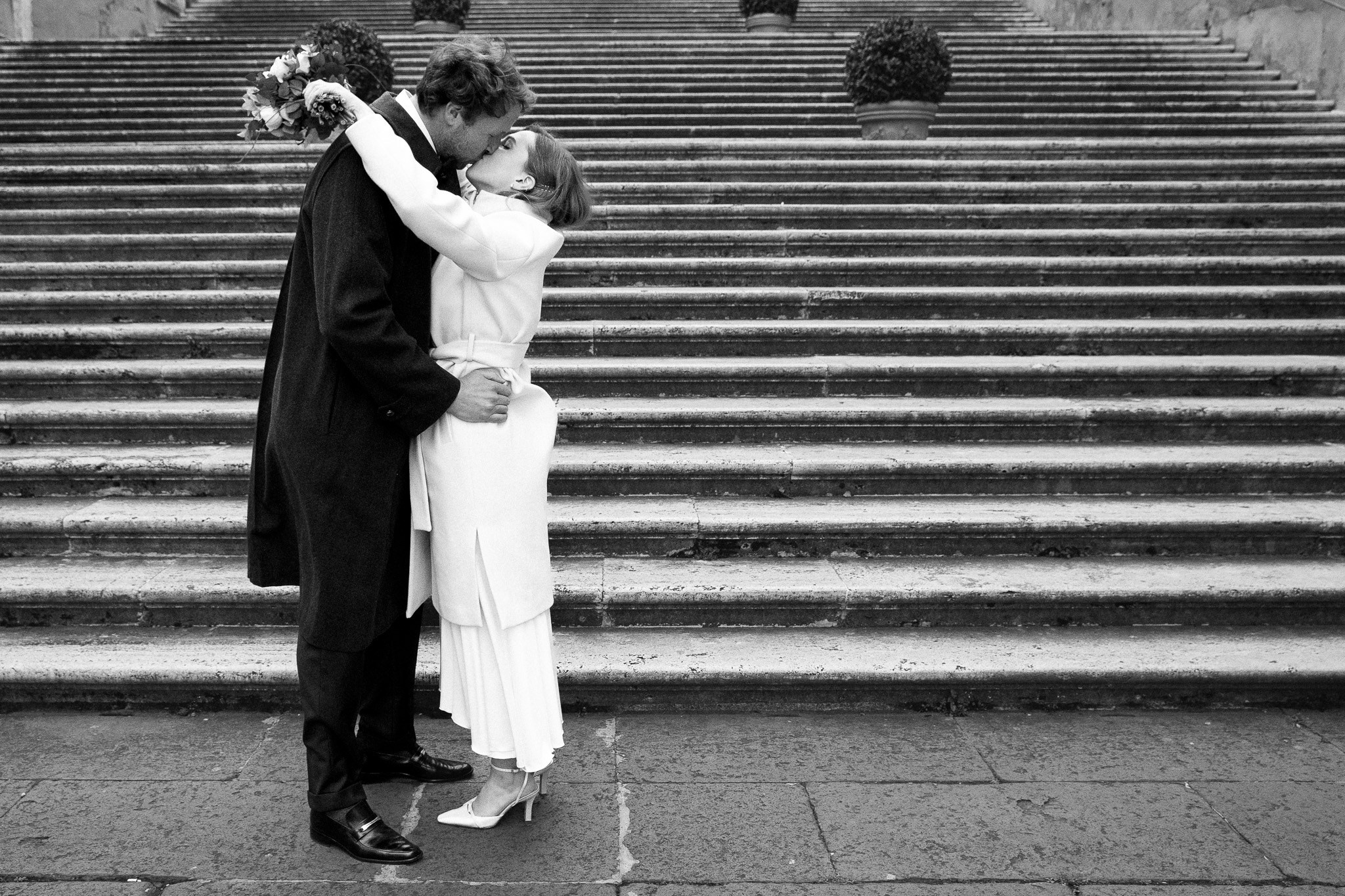 HELENA & DOUGLAS. Elizaveta Razumova: Cinematic Photography for Love, Weddings, Portraits & Brands