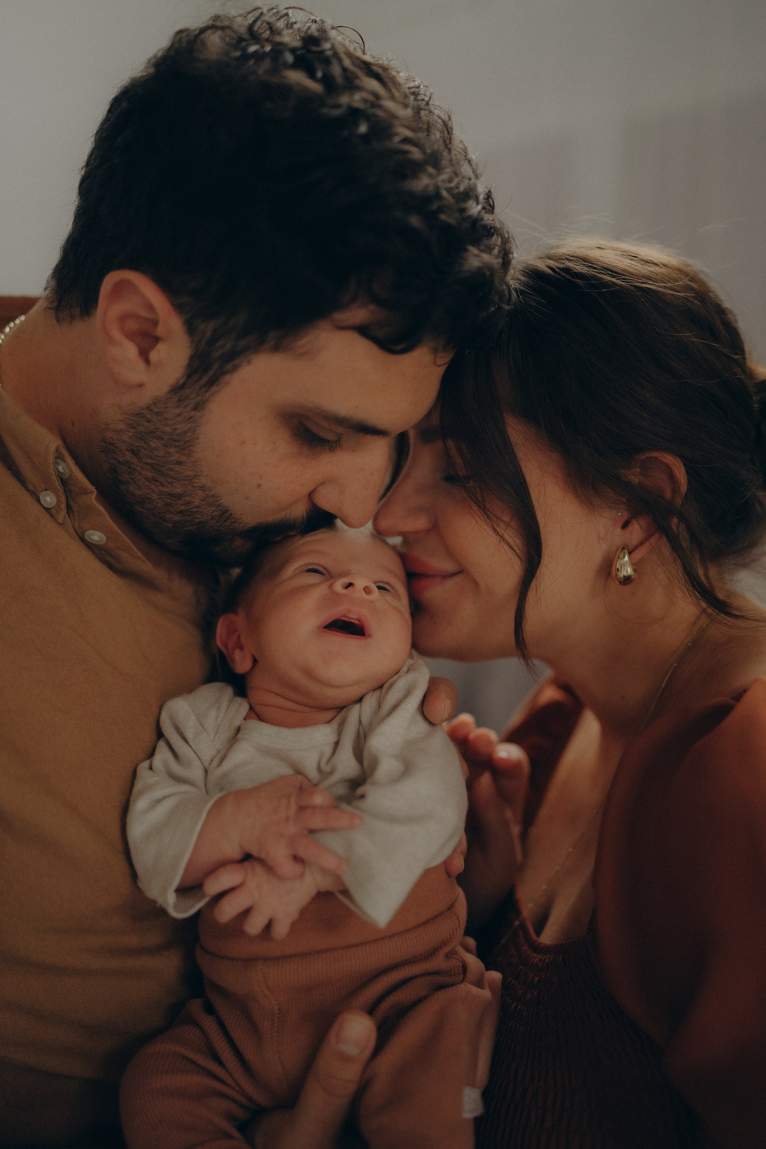 Newborn Home. Katerina Sellitti - Newborn Fotografin aus Bern. Schweiz