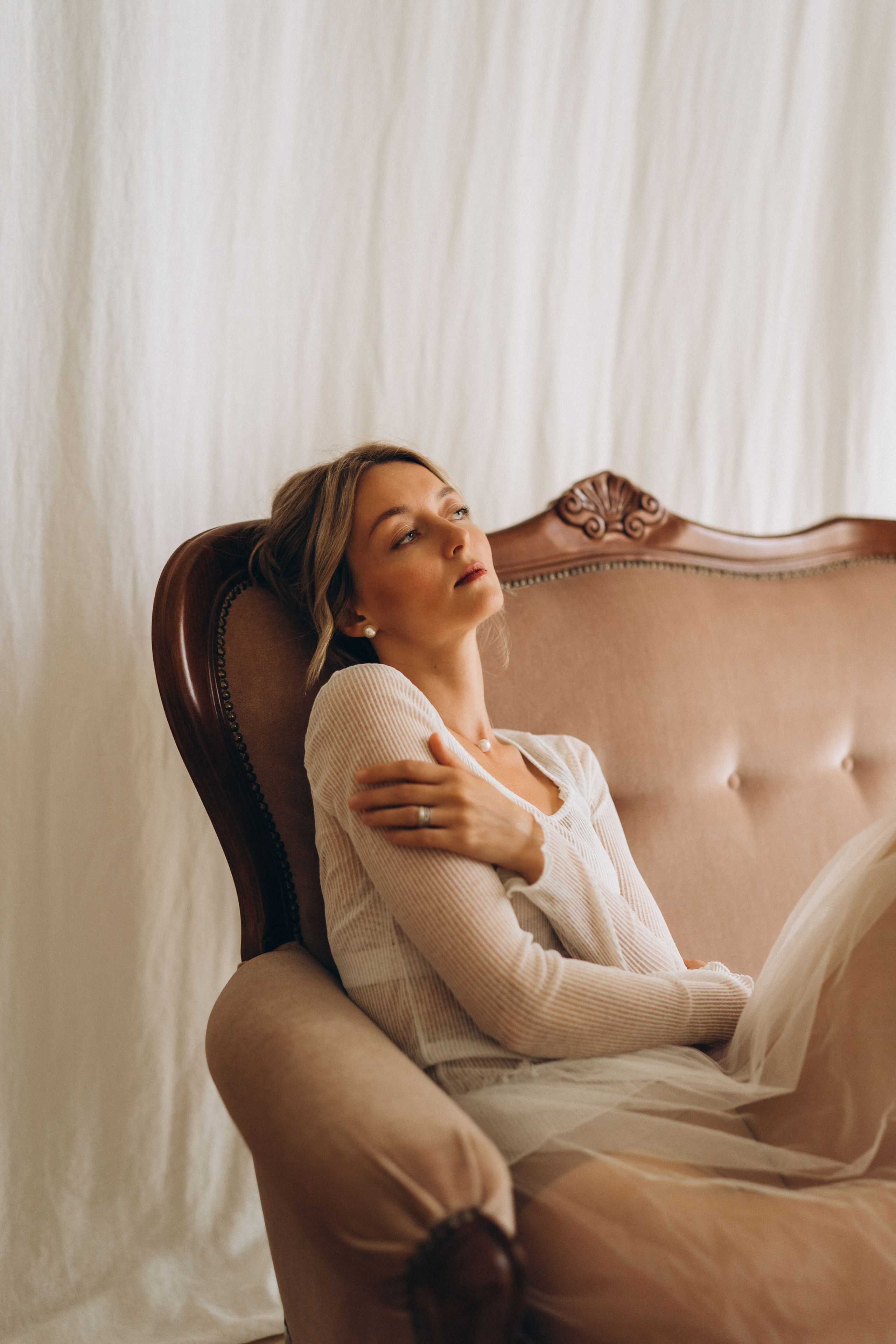 Olga. Wedding and portrait photographer in Helsinki Vickan O