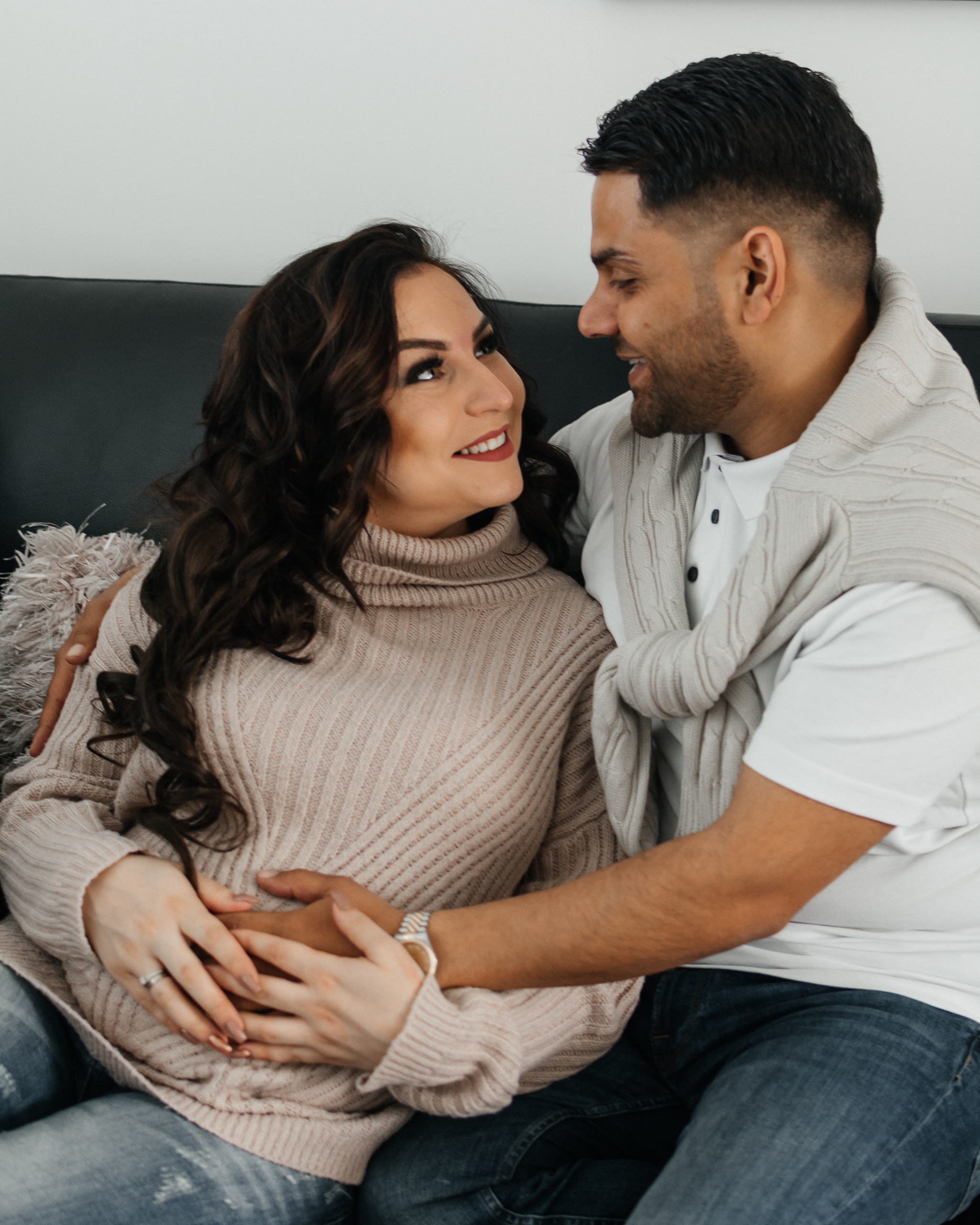 Home Maternity Photoshoot Tips | Rapley Photography. Rapley Photography | West Yorkshire Wedding & Portrait Photographer