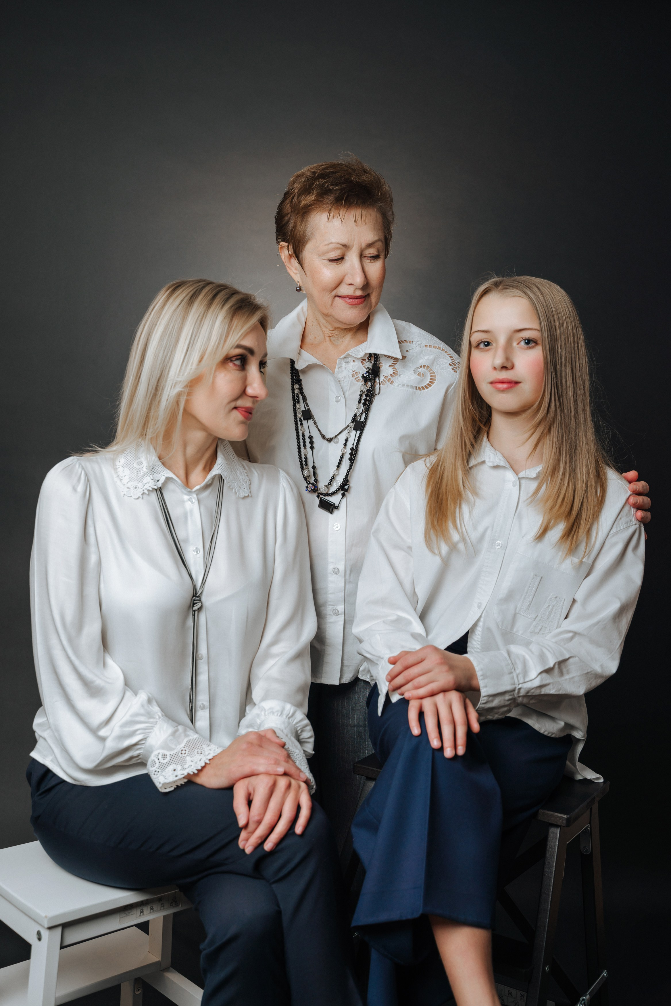 studio family photography, photographer in west drayton, three generations of women, studio photography in west deighton, black photophone, family photographer in london, family photographer in west drayton, professional family photographer, studio photographer