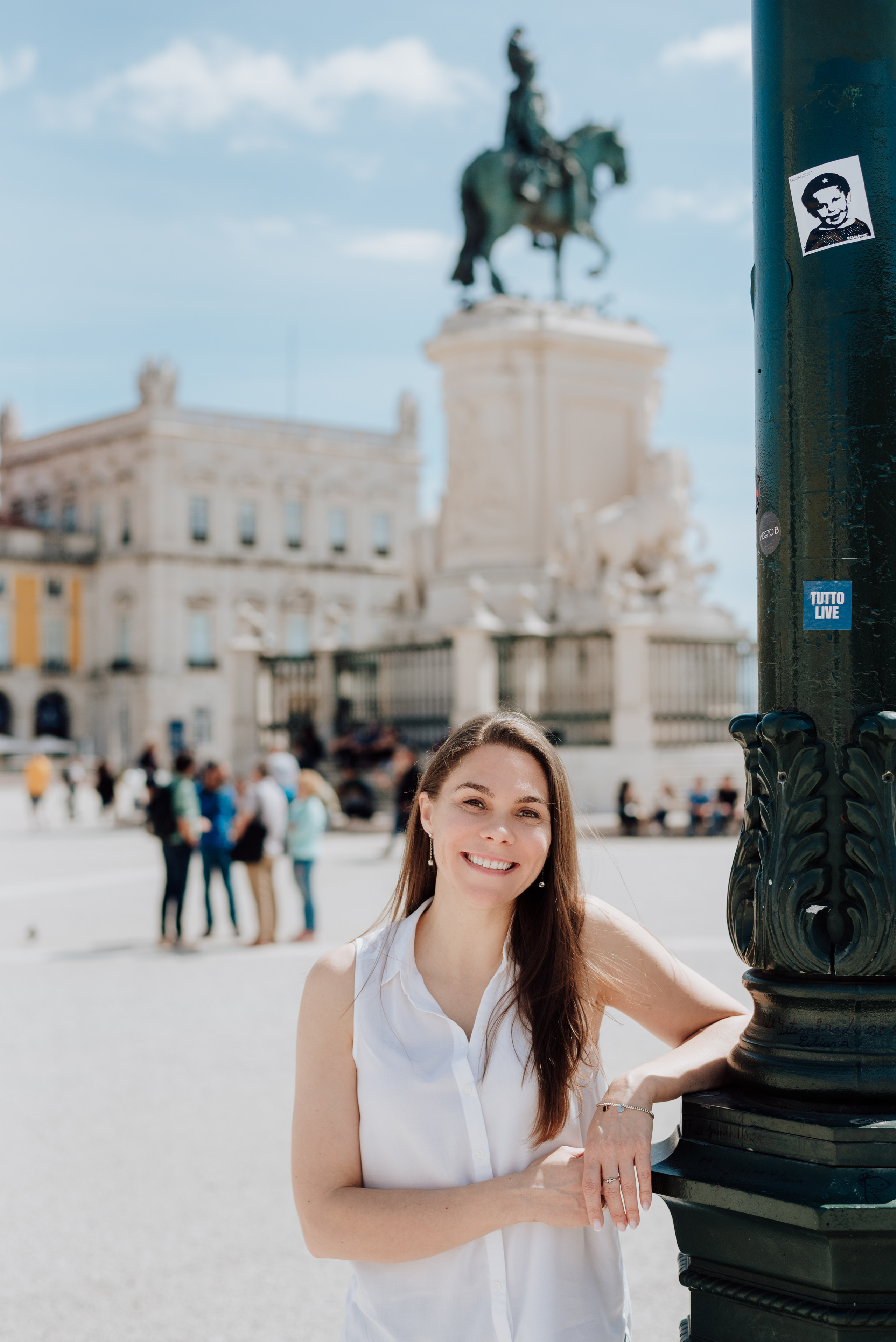 Rhiannon. Lifestyle, wedding and family photographer