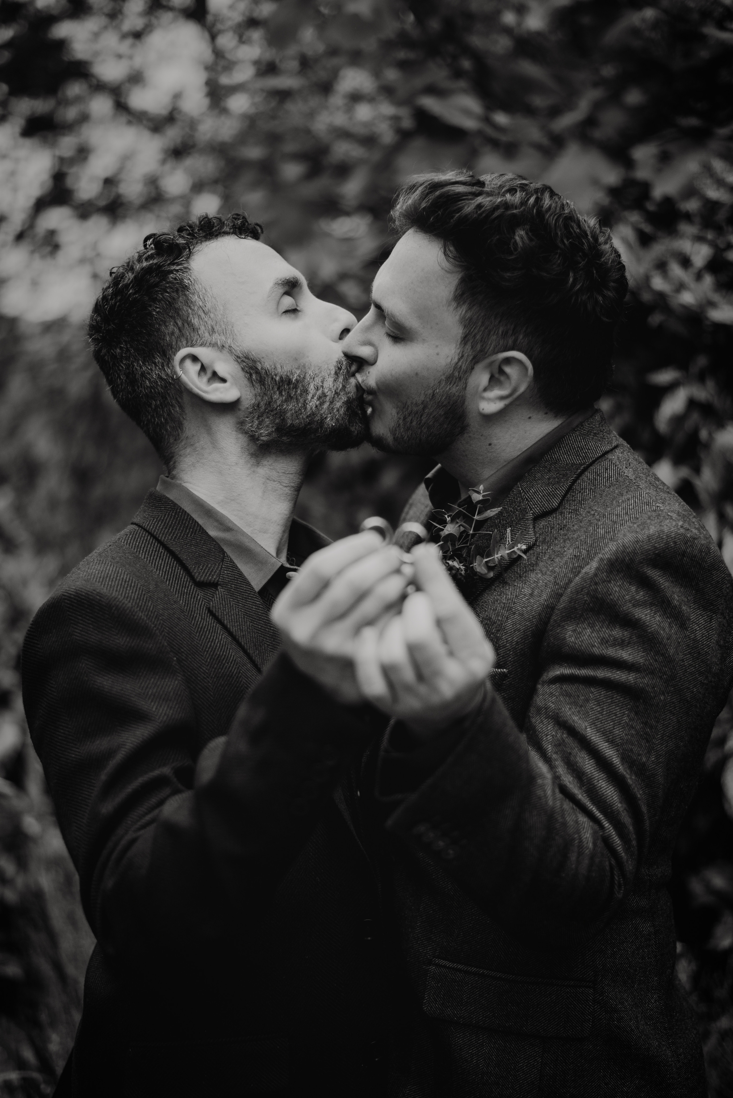 Garret + Filipe. Lifestyle, wedding and family photographer