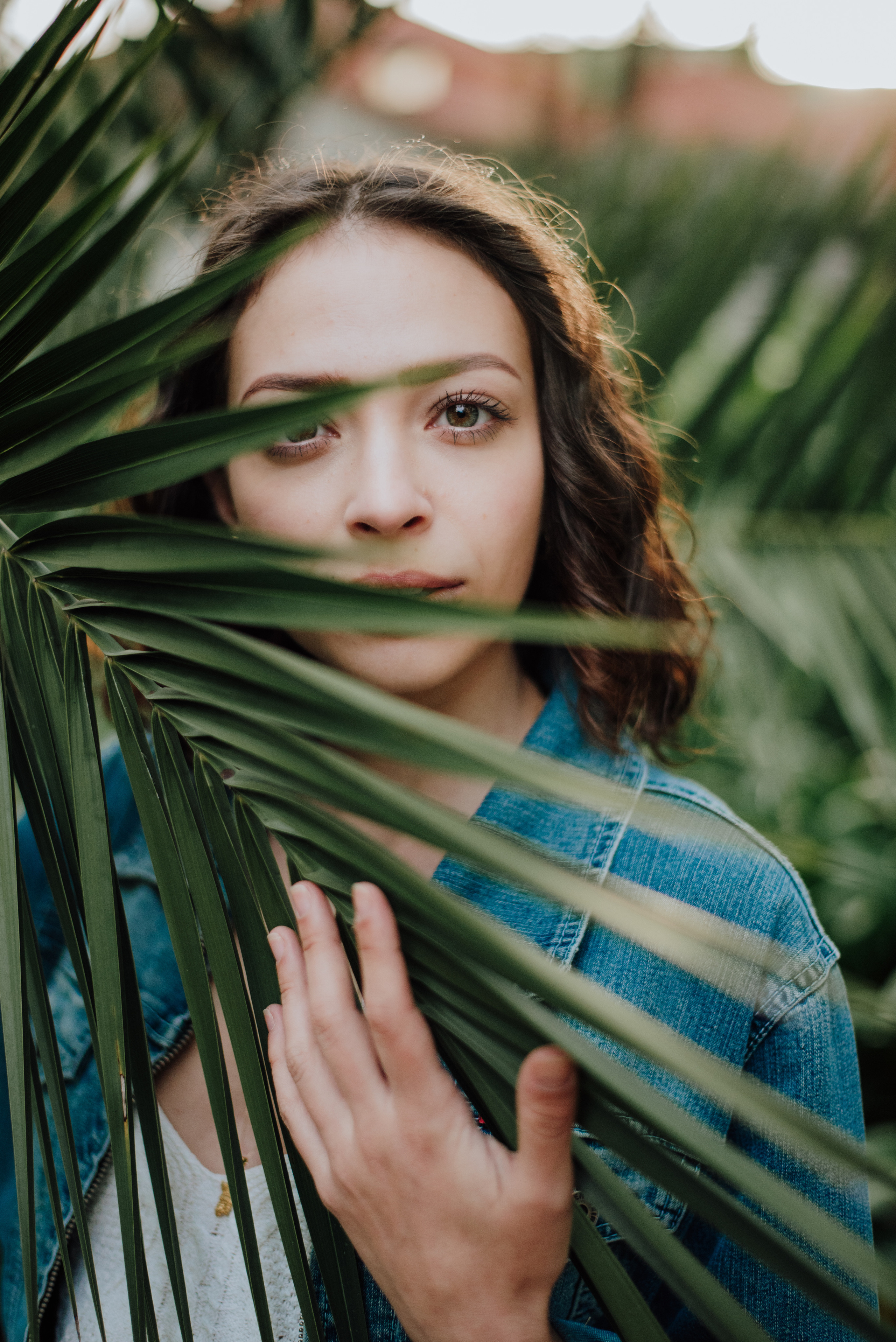 Sara. Lifestyle, wedding and family photographer