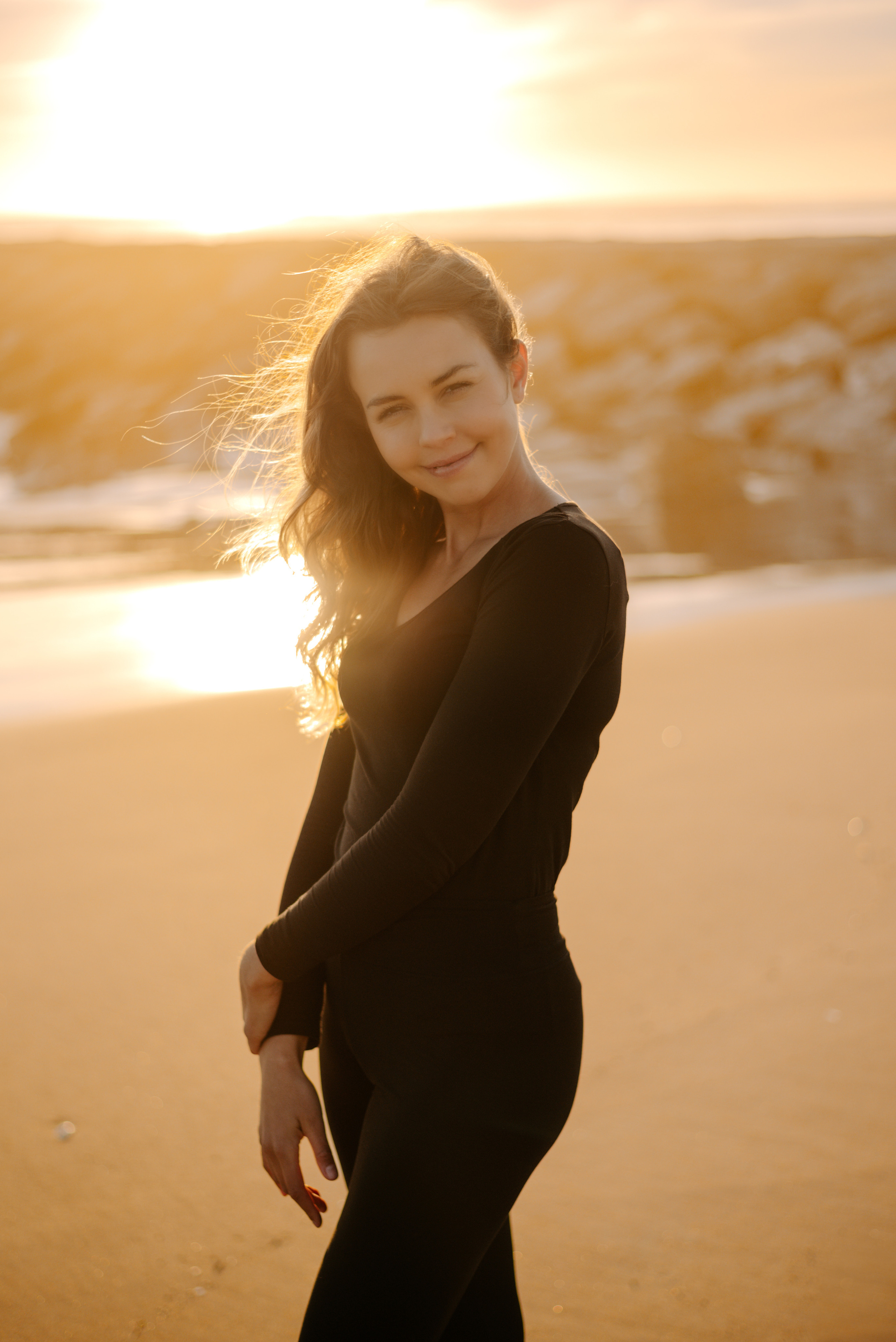 Lucy. Lifestyle, wedding and family photographer