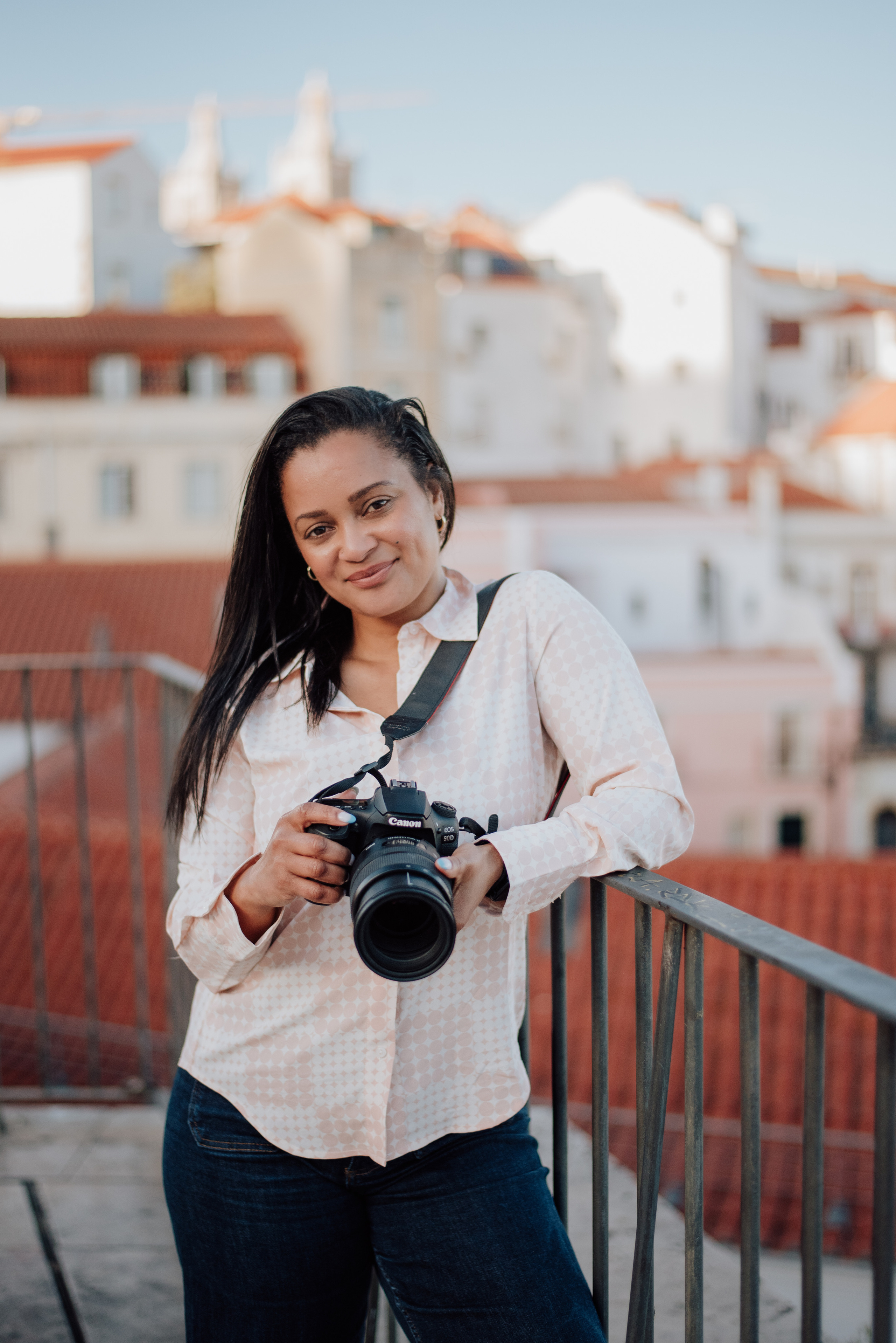 Ronise. Lifestyle, wedding and family photographer