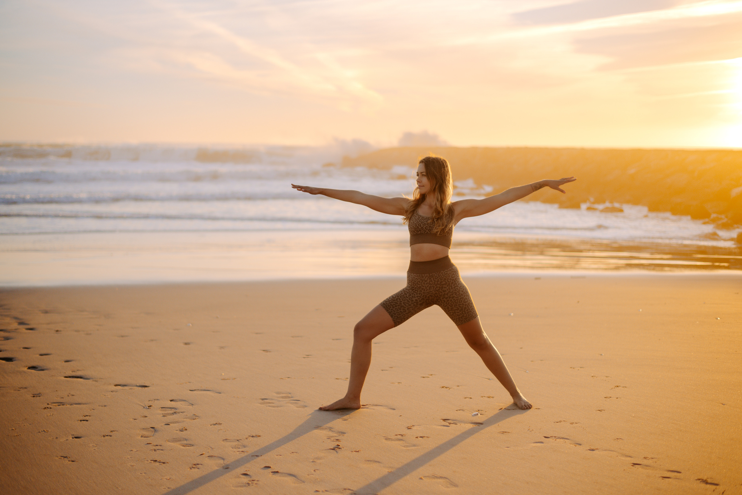 Lucy. Lifestyle, wedding and family photographer