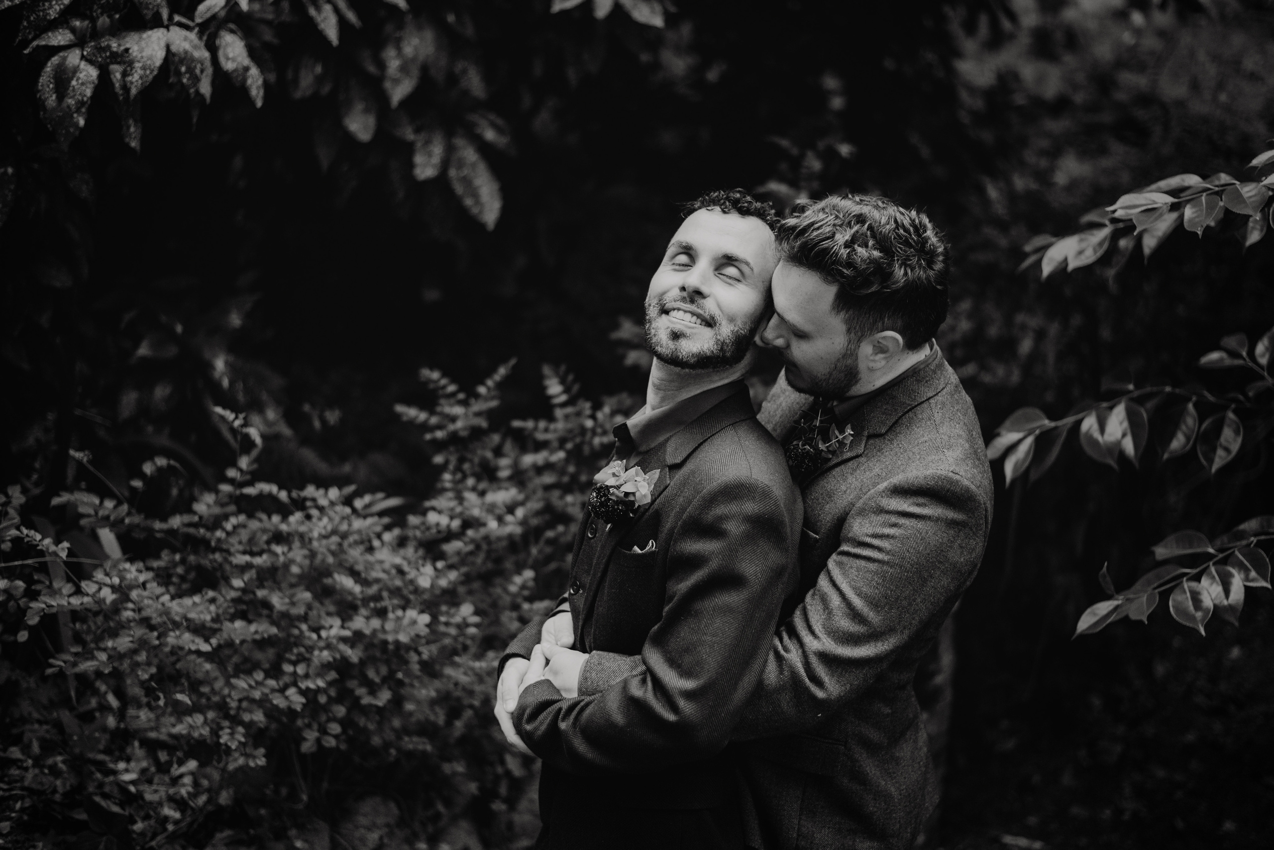 Garret + Filipe. Lifestyle, wedding and family photographer