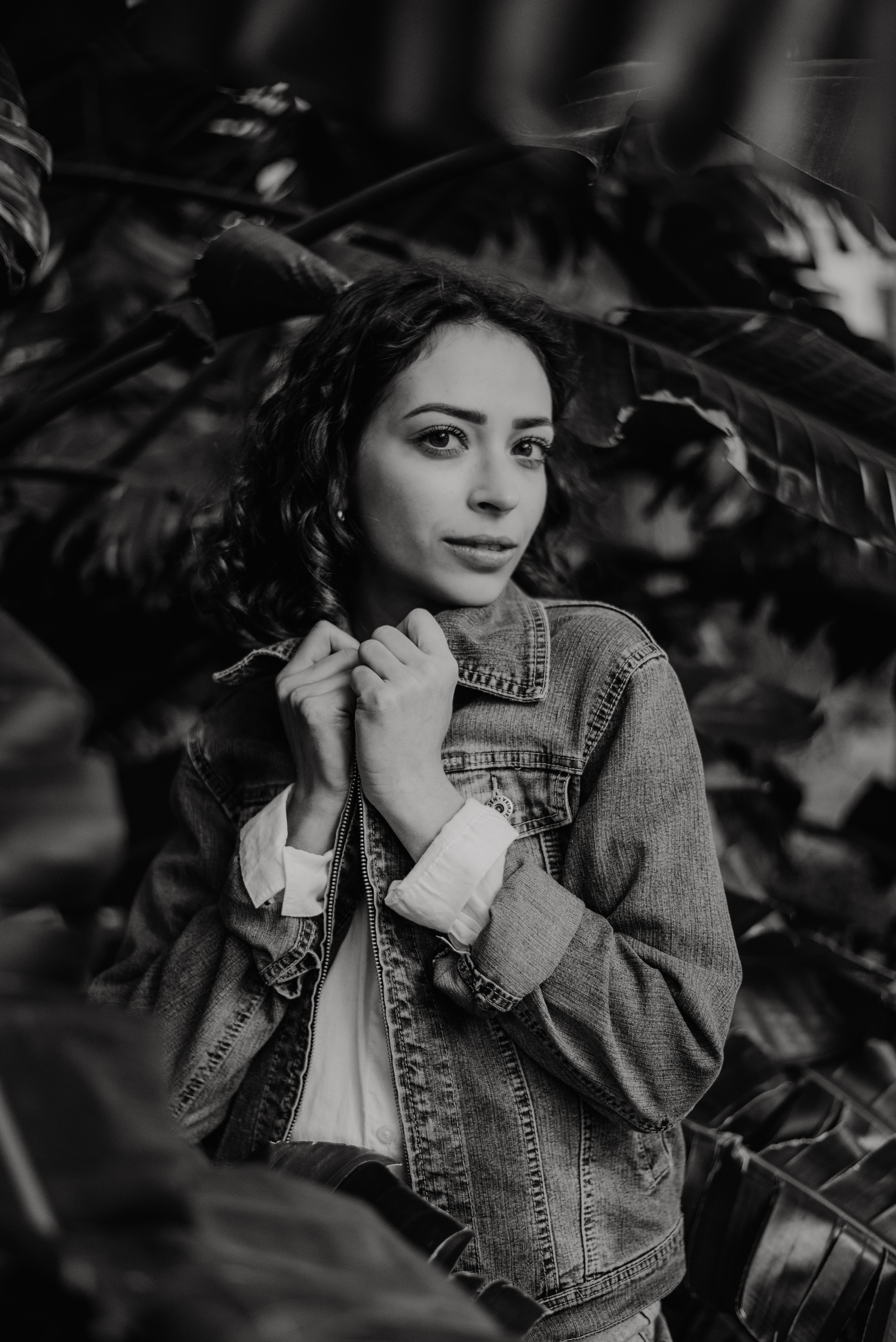 Sara. Lifestyle, wedding and family photographer