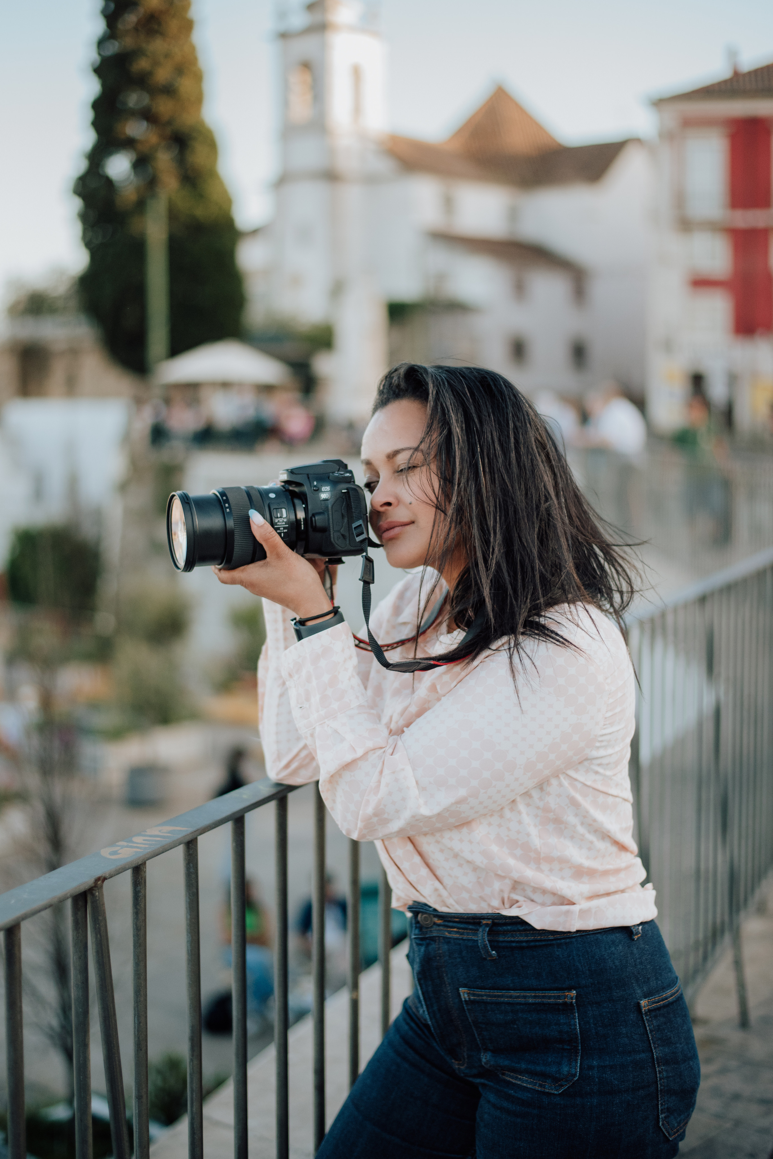 Ronise. Lifestyle, wedding and family photographer