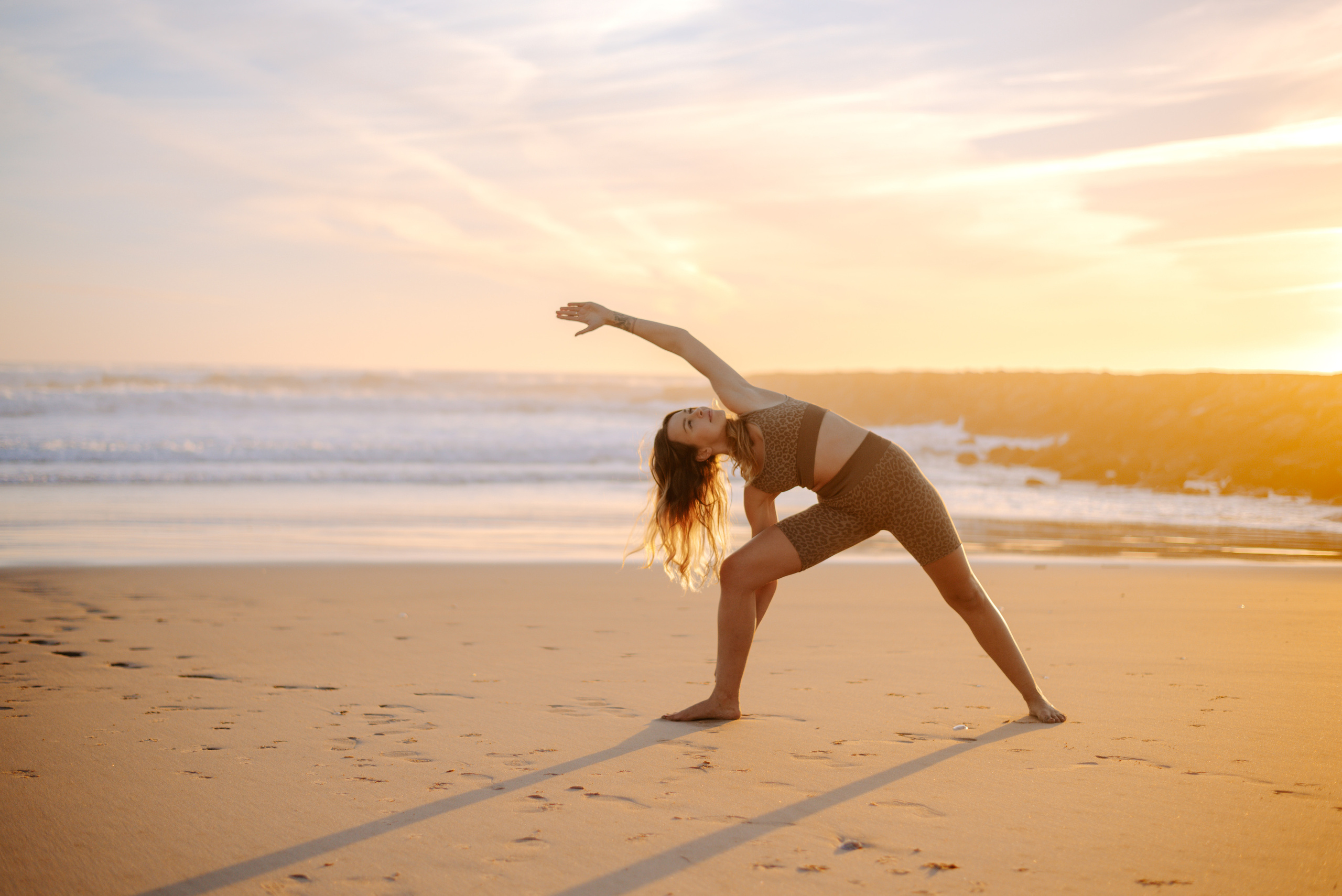 Lucy. Lifestyle, wedding and family photographer