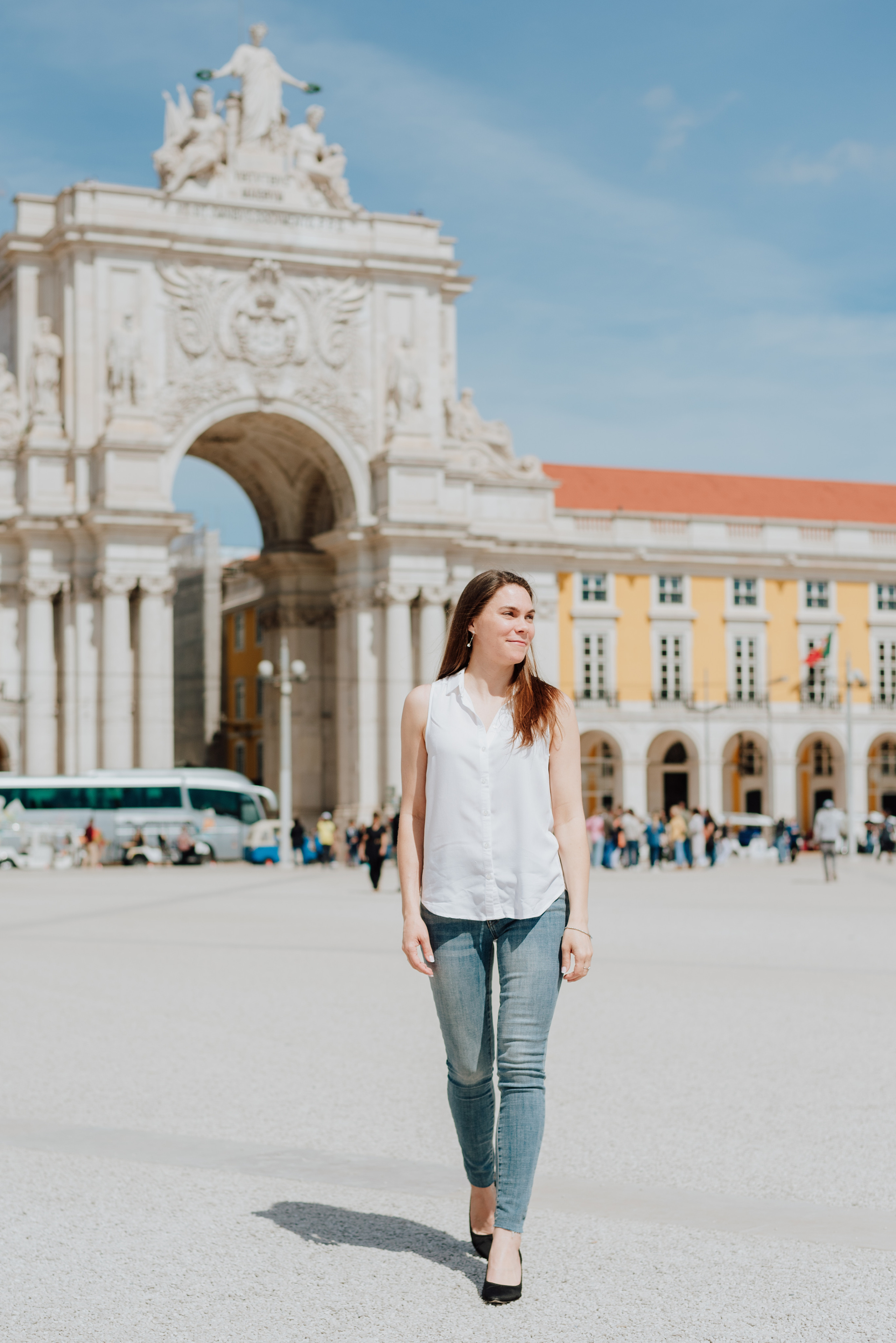 Rhiannon. Lifestyle, wedding and family photographer