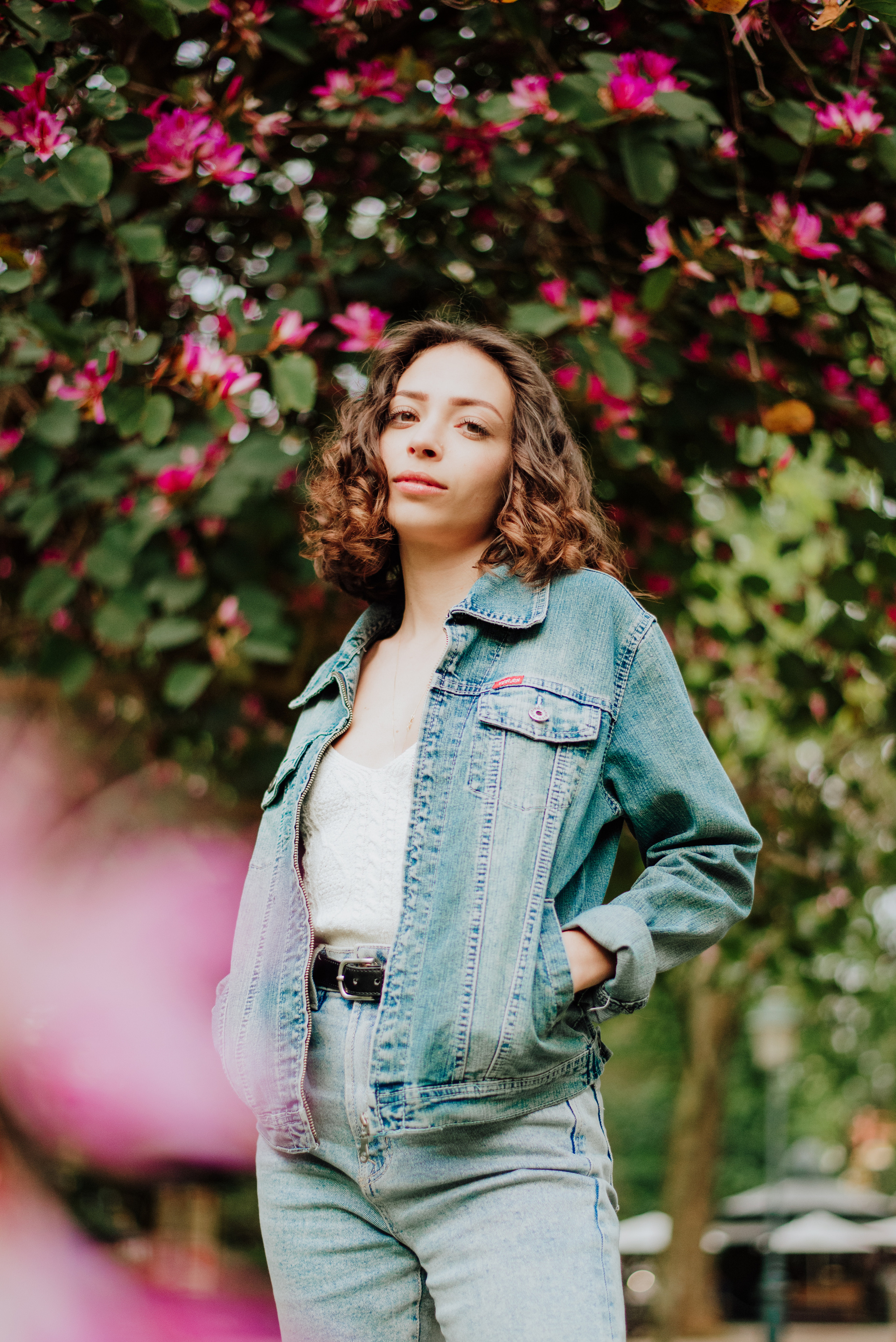 Sara. Lifestyle, wedding and family photographer