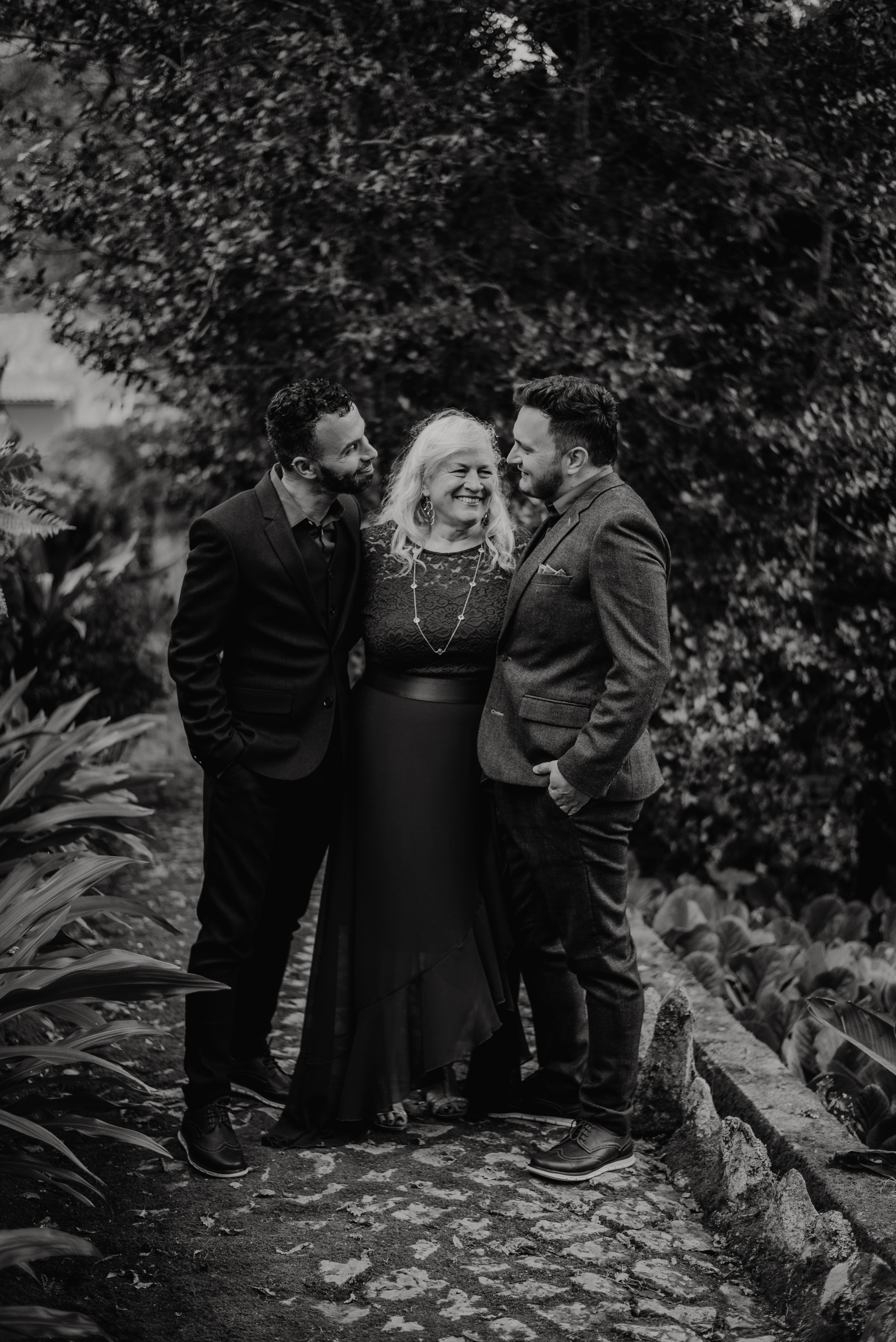 Garret + Filipe. Lifestyle, wedding and family photographer