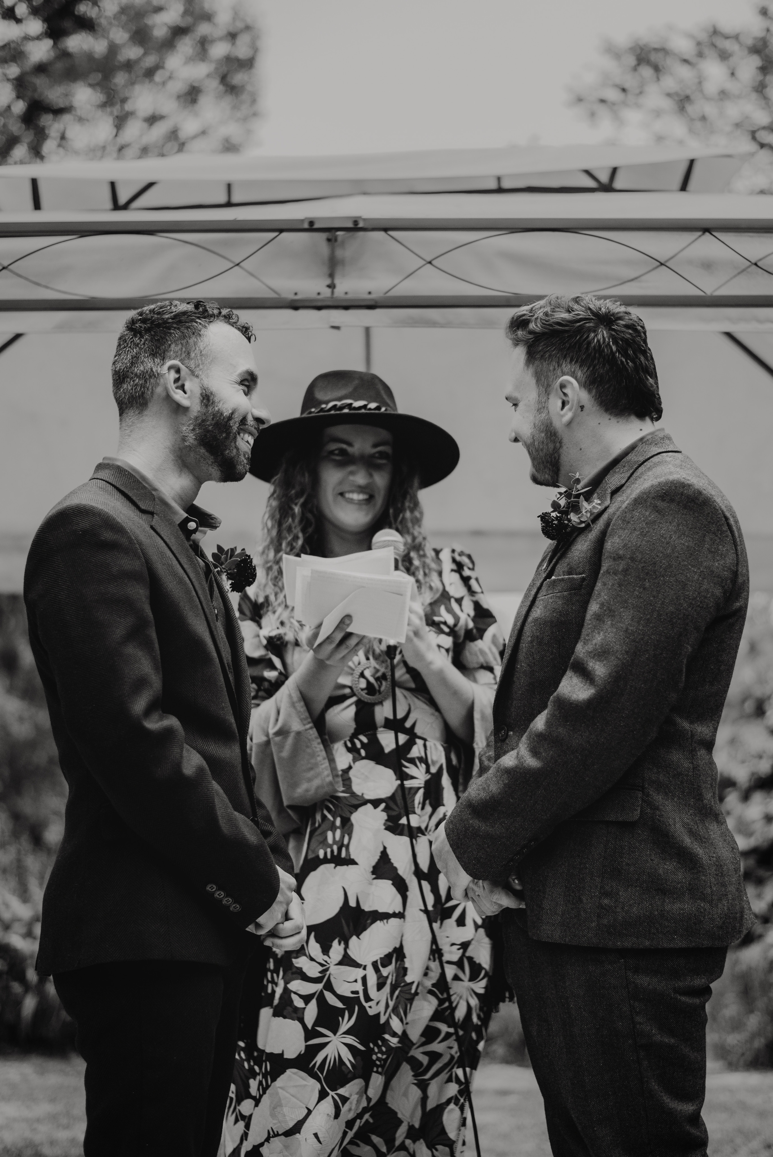 Garret + Filipe. Lifestyle, wedding and family photographer