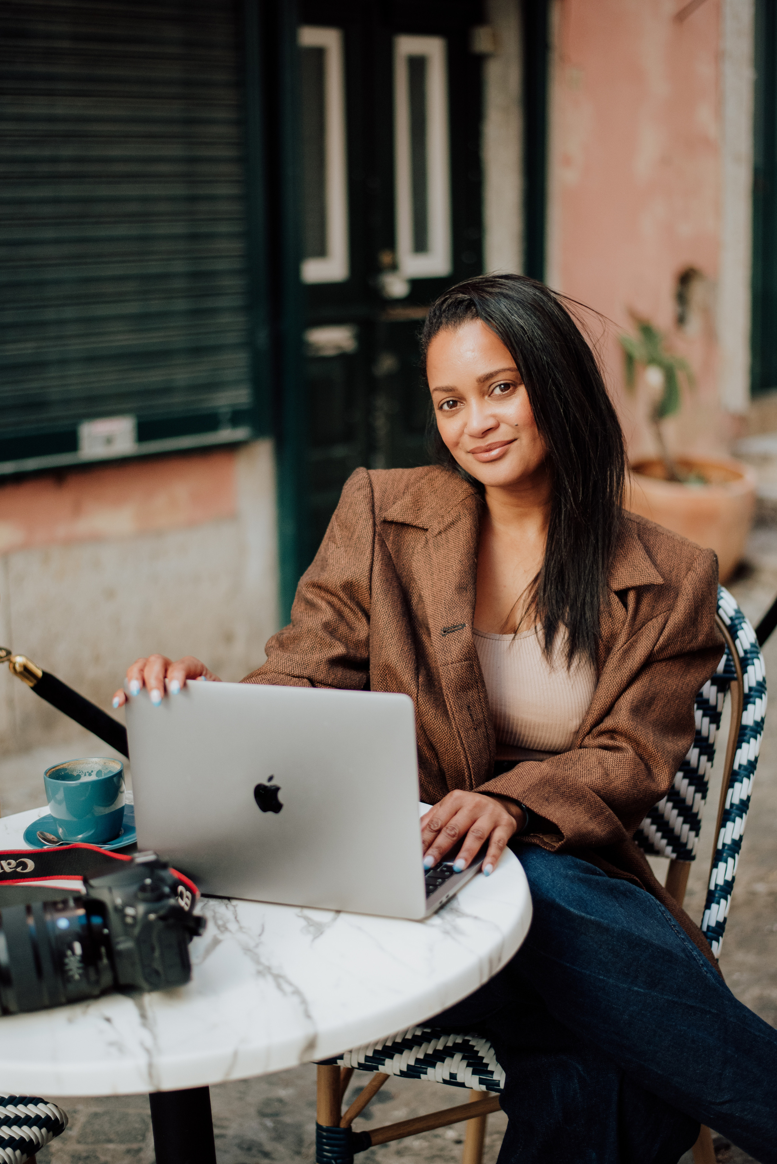 Ronise. Lifestyle, wedding and family photographer