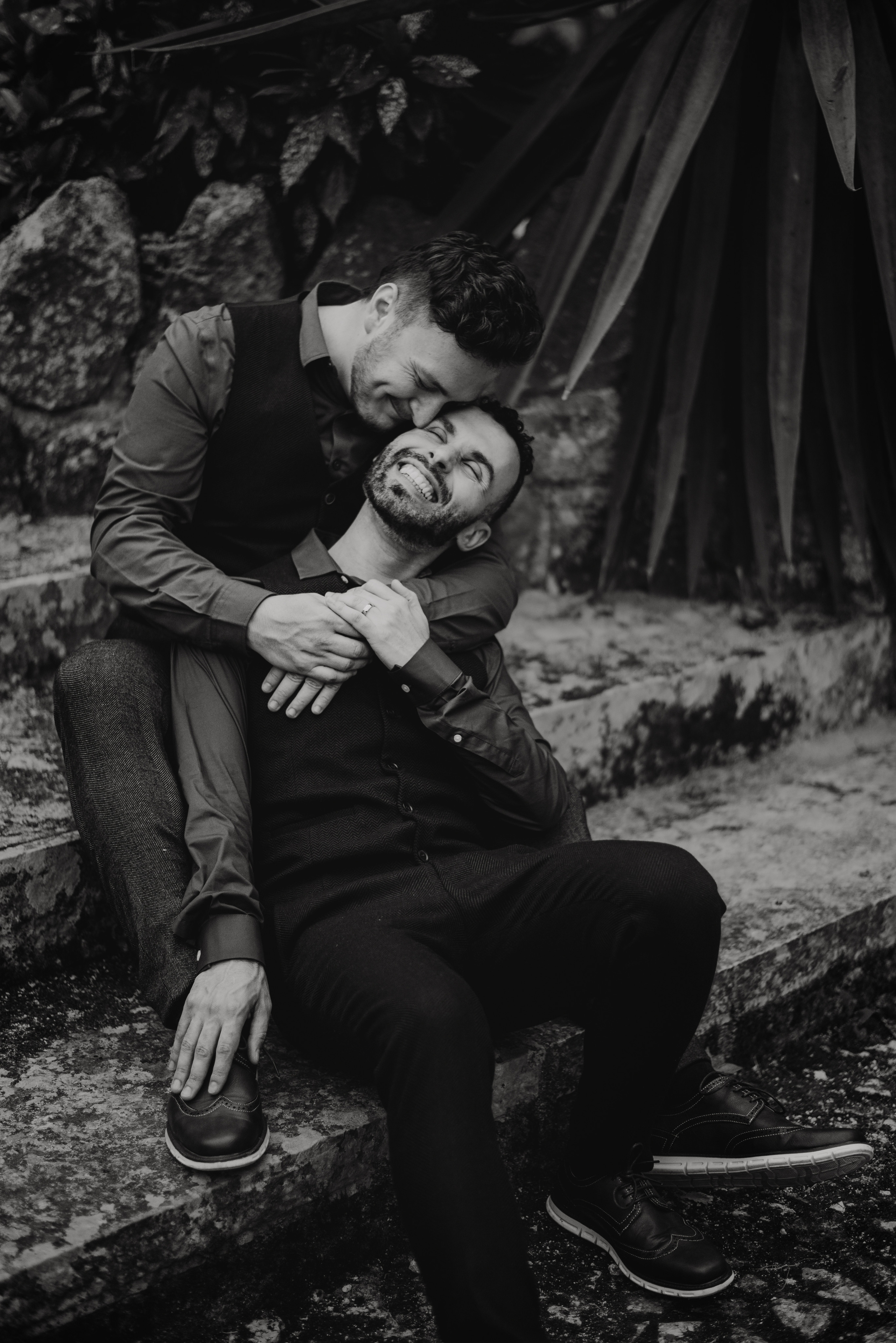 Garret + Filipe. Lifestyle, wedding and family photographer