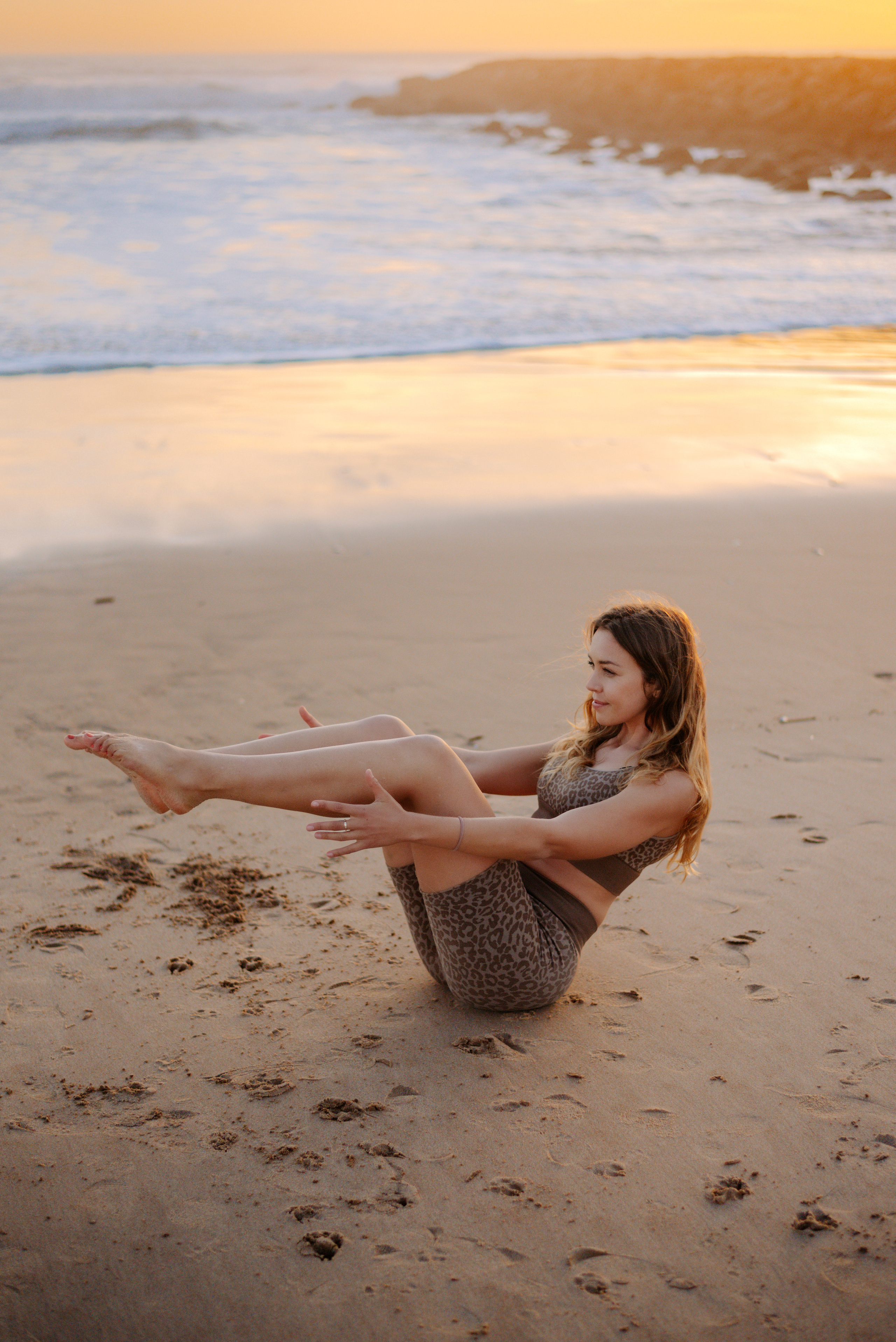 Lucy. Lifestyle, wedding and family photographer