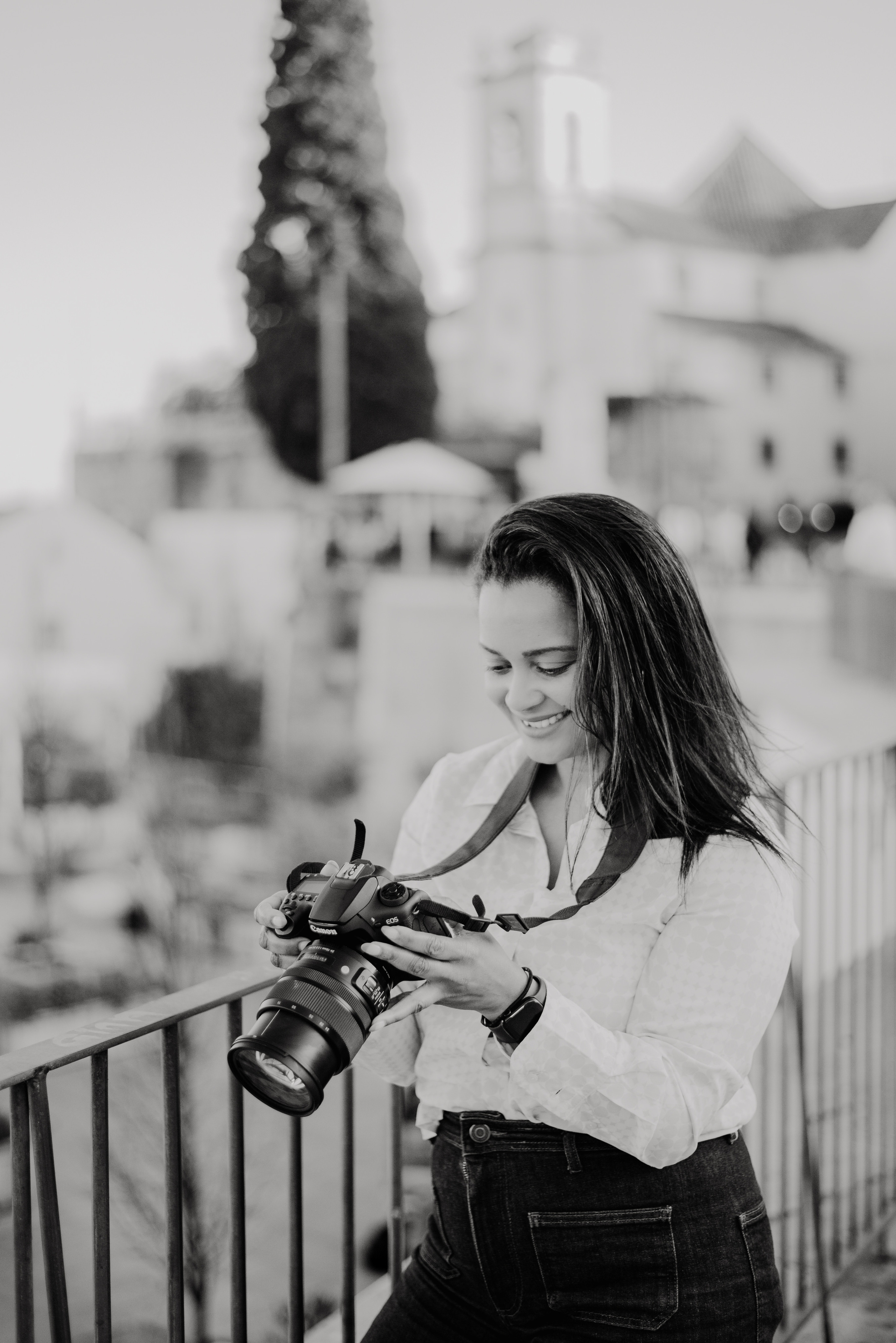 Ronise. Lifestyle, wedding and family photographer