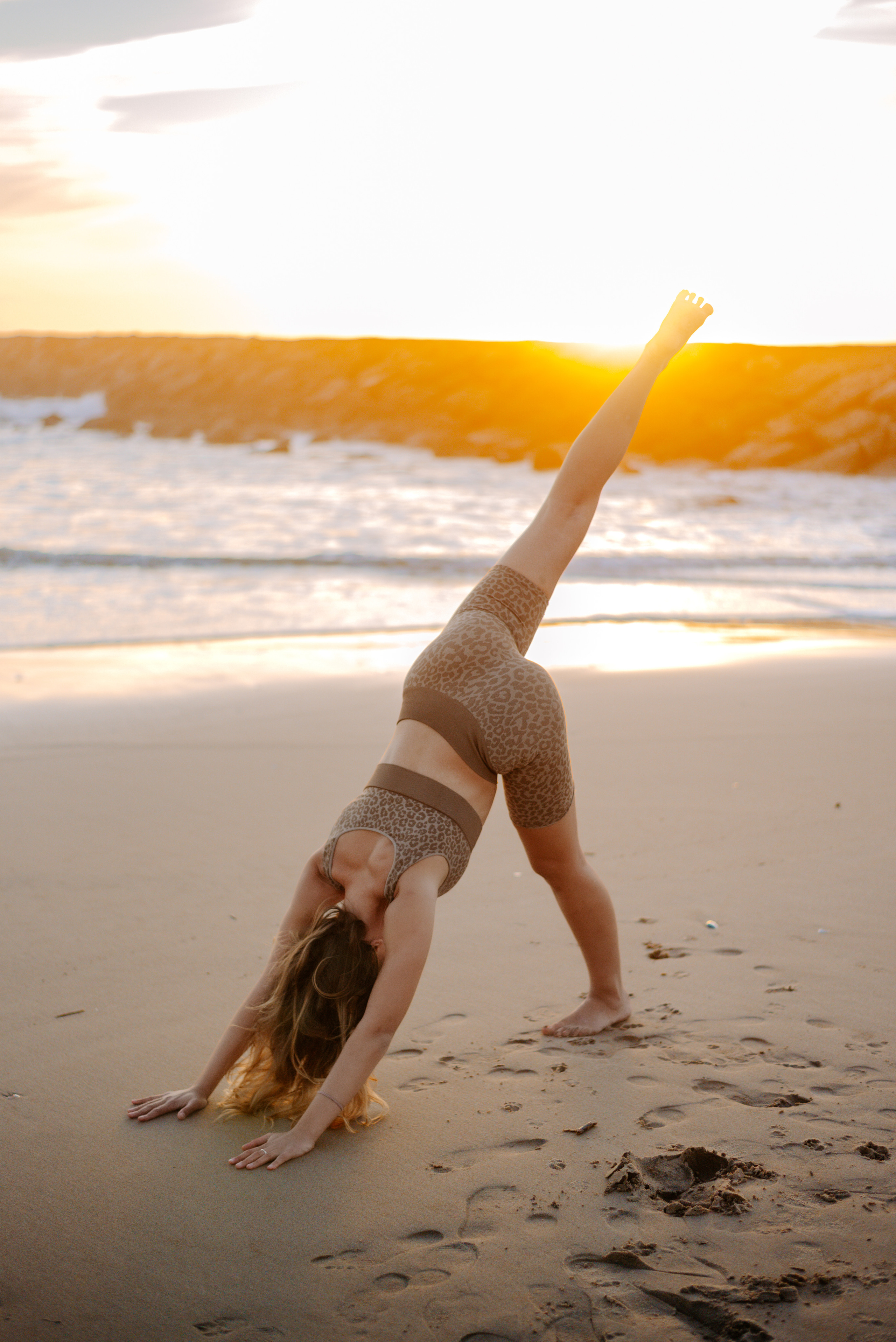 Lucy. Lifestyle, wedding and family photographer