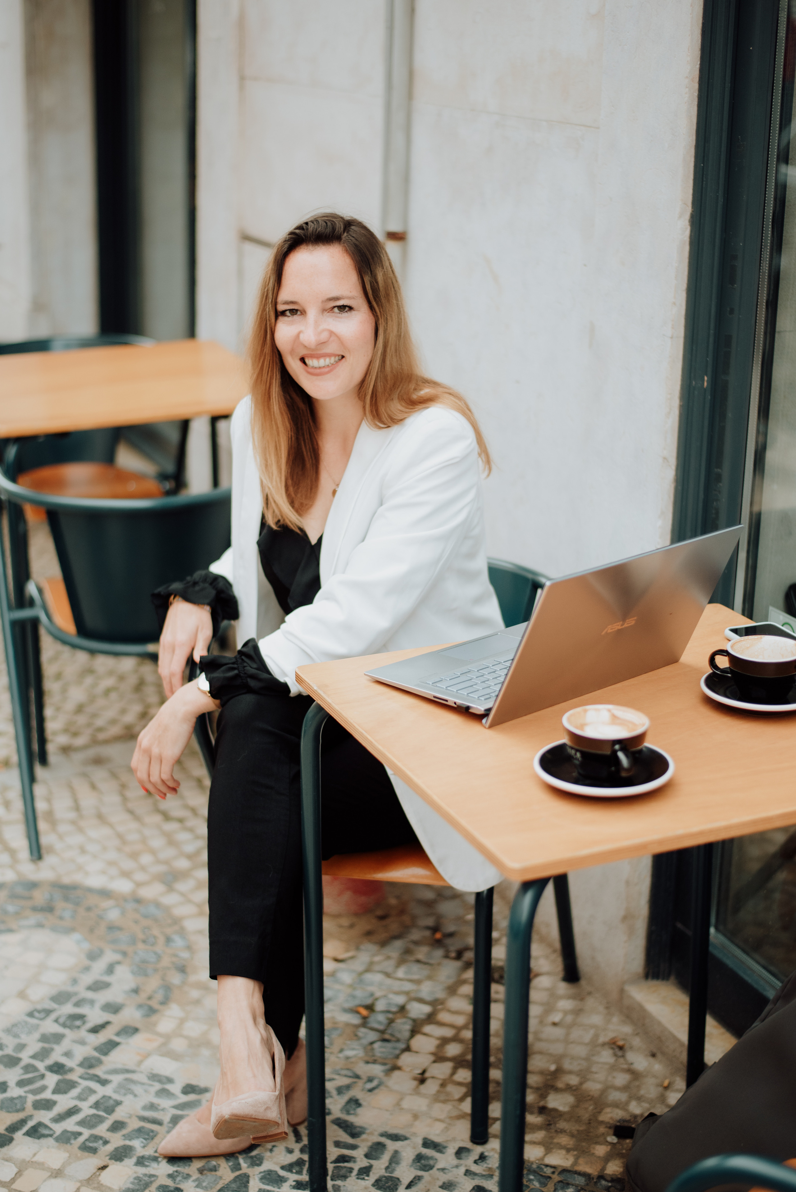 Saskia. Lifestyle, wedding and family photographer