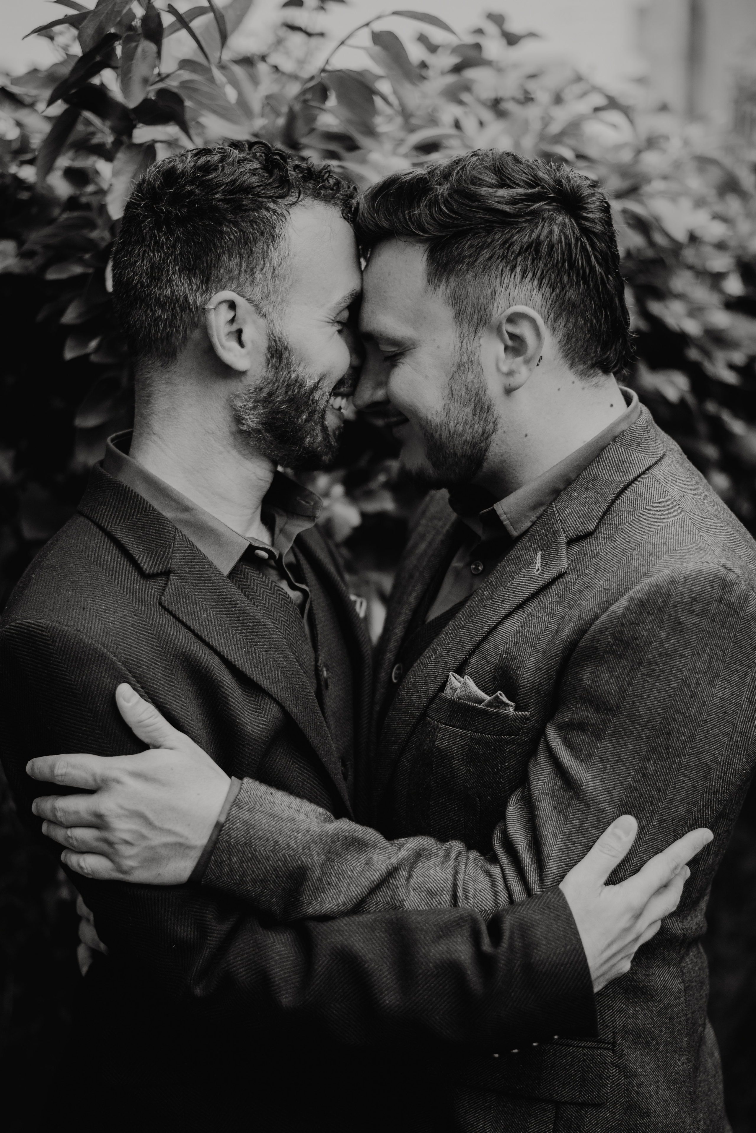 Garret + Filipe. Lifestyle, wedding and family photographer