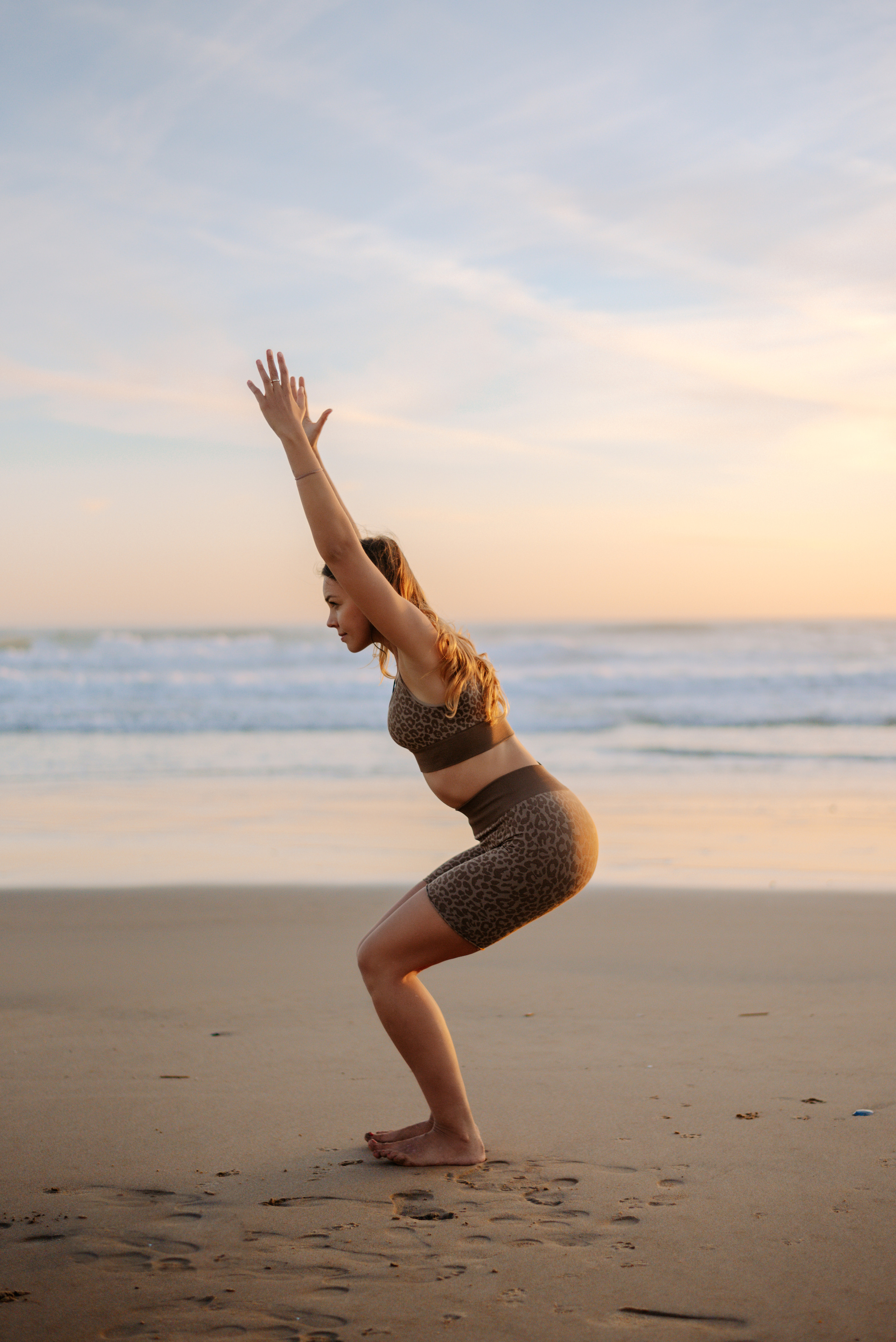 Lucy. Lifestyle, wedding and family photographer
