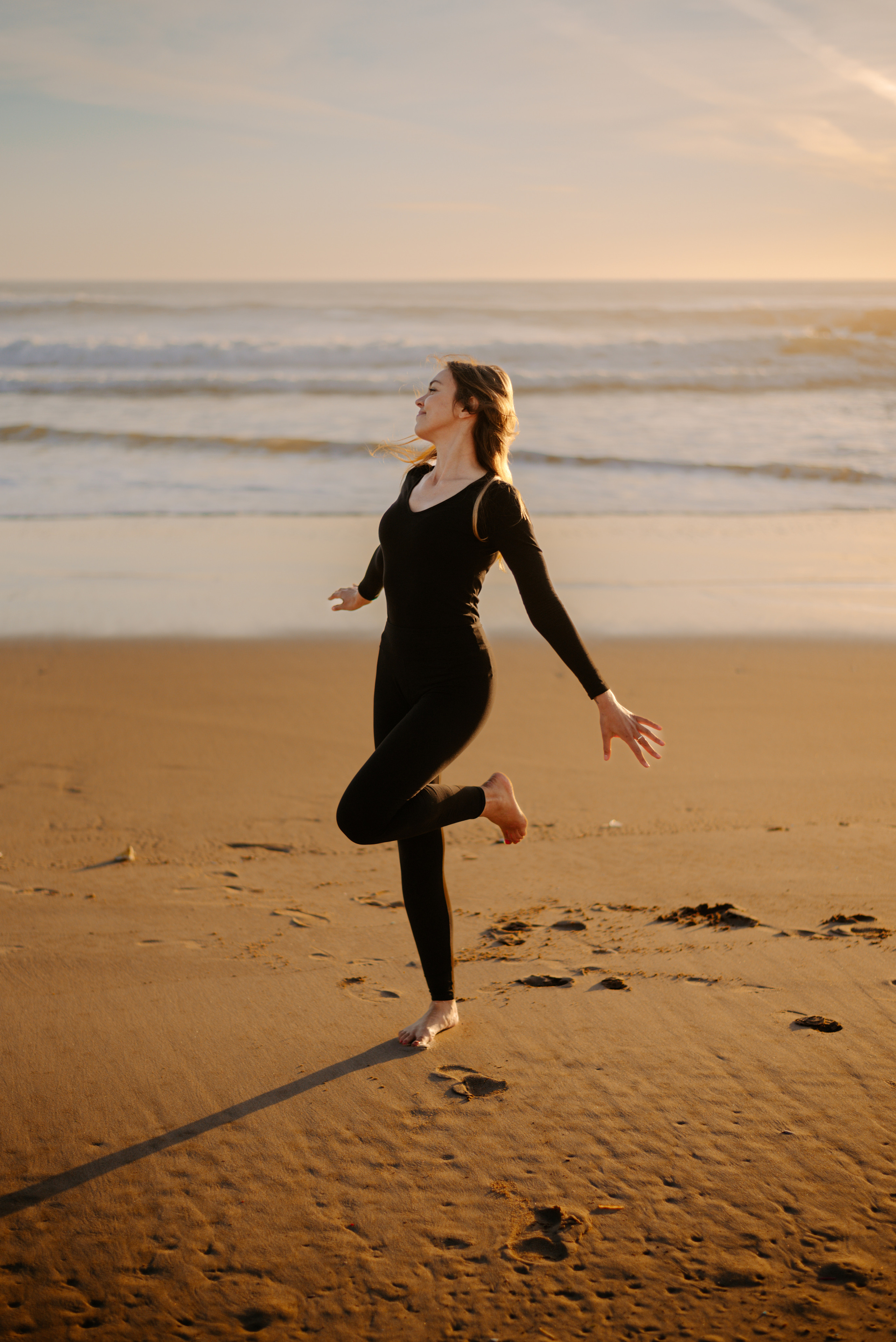 Lucy. Lifestyle, wedding and family photographer