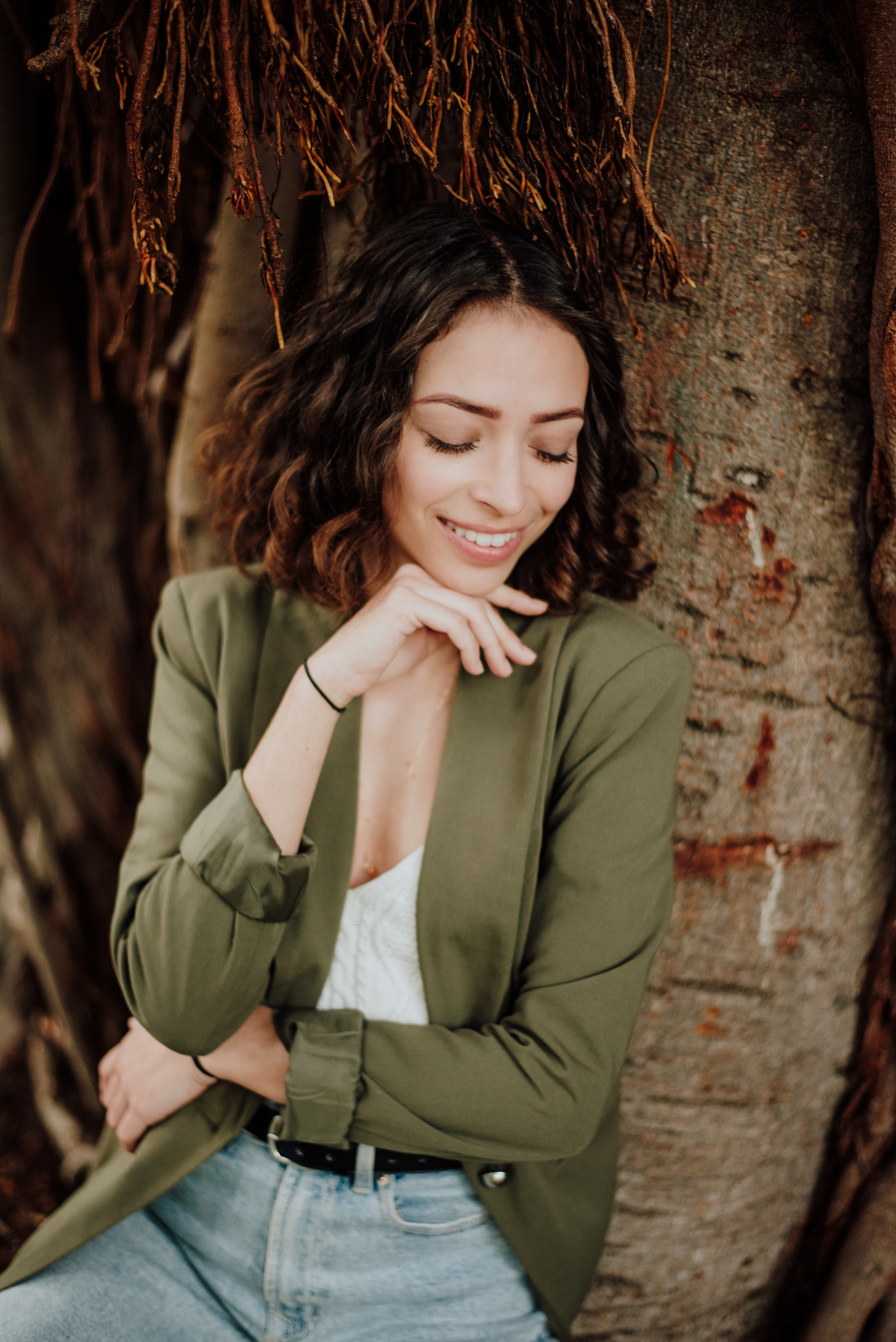 Sara. Lifestyle, wedding and family photographer