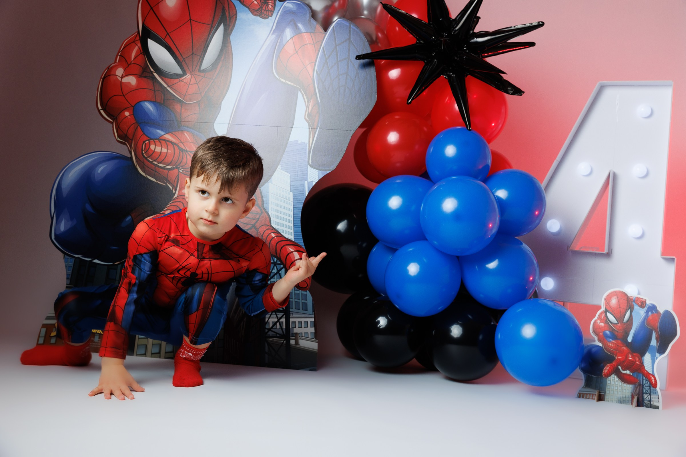 ValStudio. Https://valphoto.wfolio.pro/