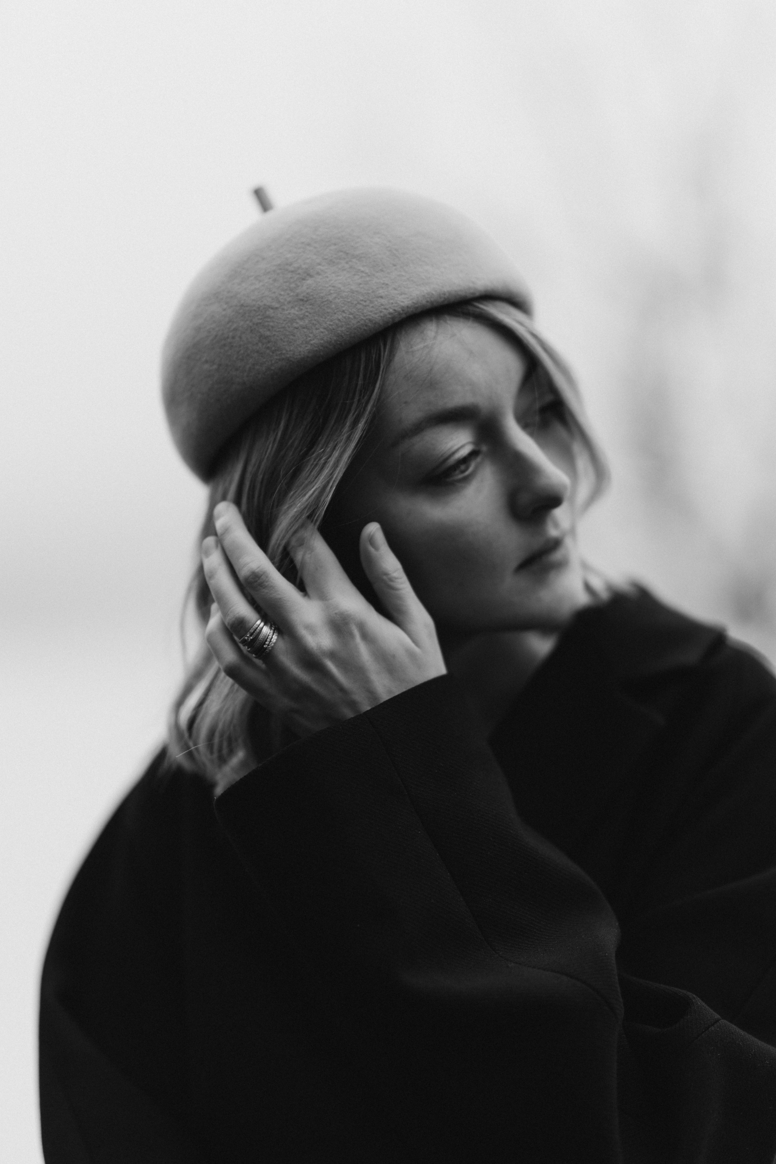 Woman phoshoot. Wedding and portrait photographer in Helsinki Vickan O