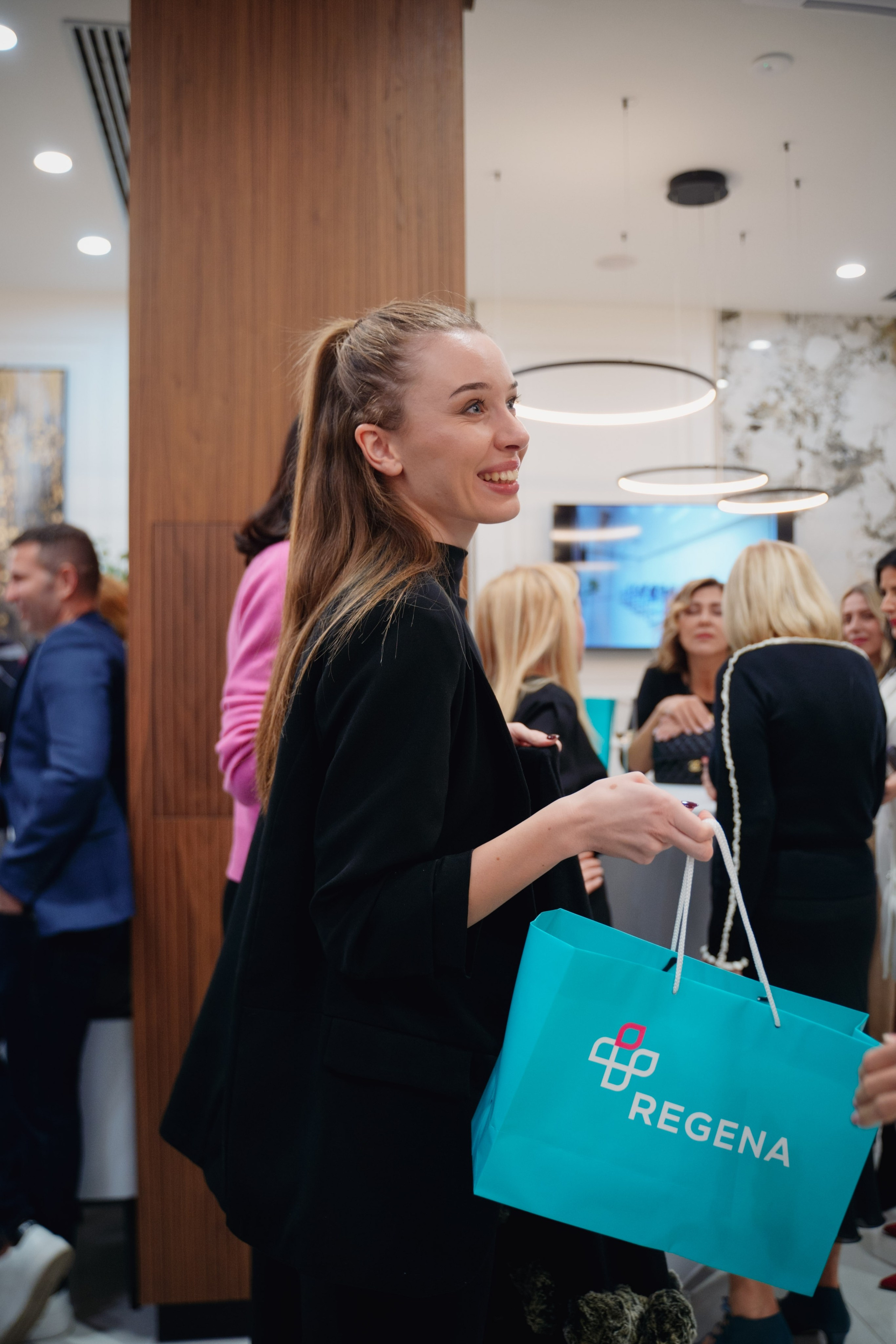 Regena. Жуков Студио