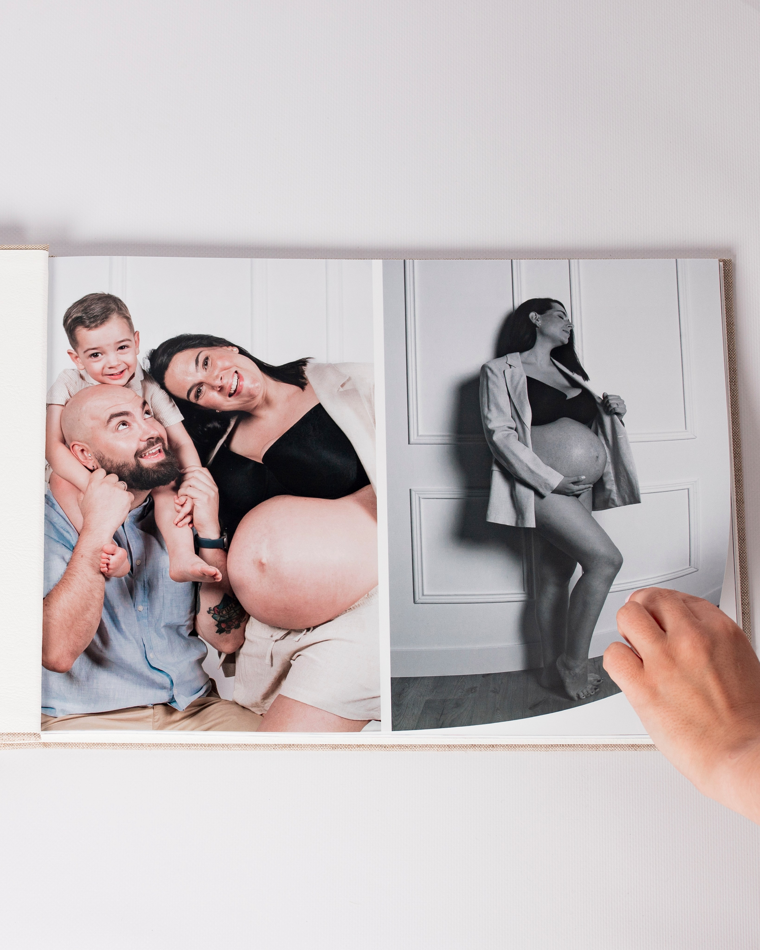 Sesiones de Fotografía de Embarazo en Madrid - Rainbox. Rainbox Estudio de Fotografía