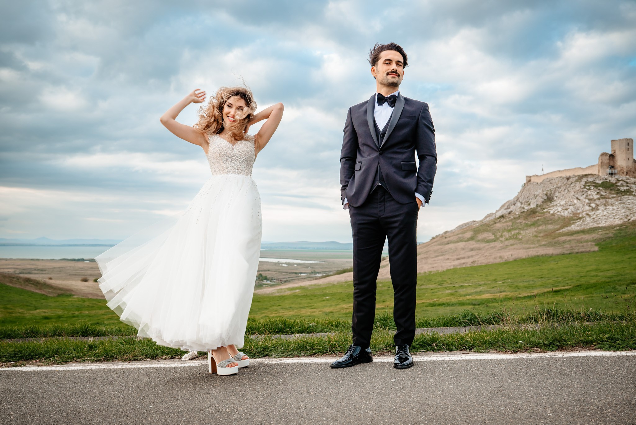 Alexandra & Robert. Www.besttalesstudio.com