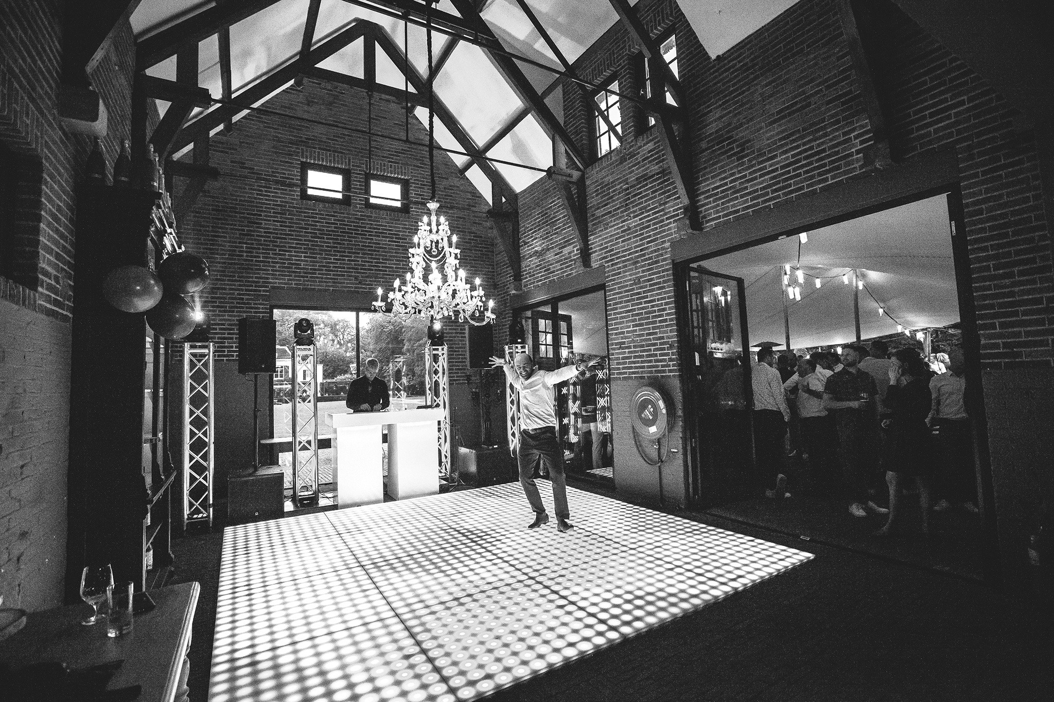 Carol & Theo. Amina Gunenc - bruiloft- en familie fotograaf in Nederland