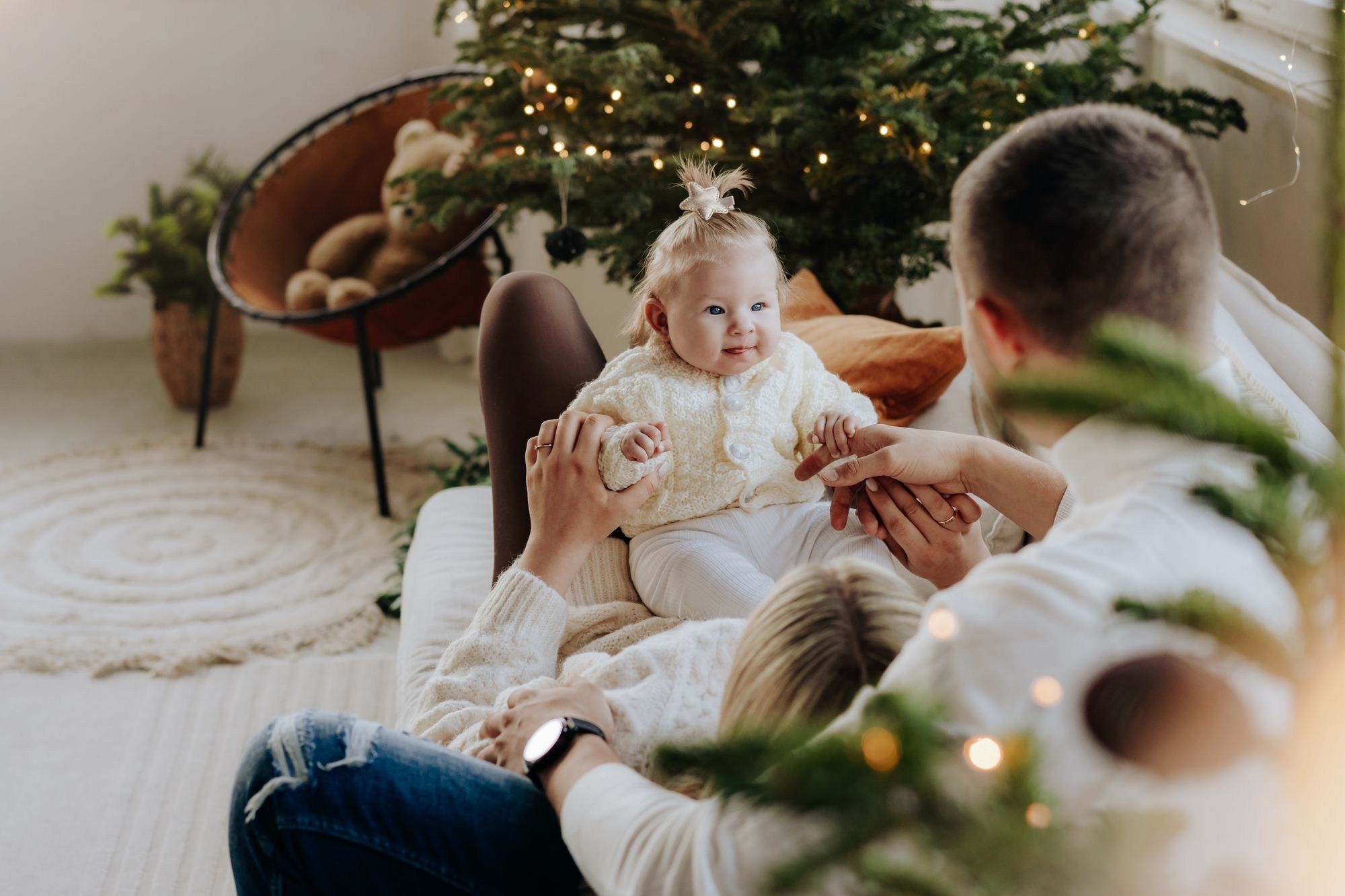 Minimalistyczne sesje świąteczne. Fotograf ślubny & lifestyle Gdańsk, Karolina Baczewska